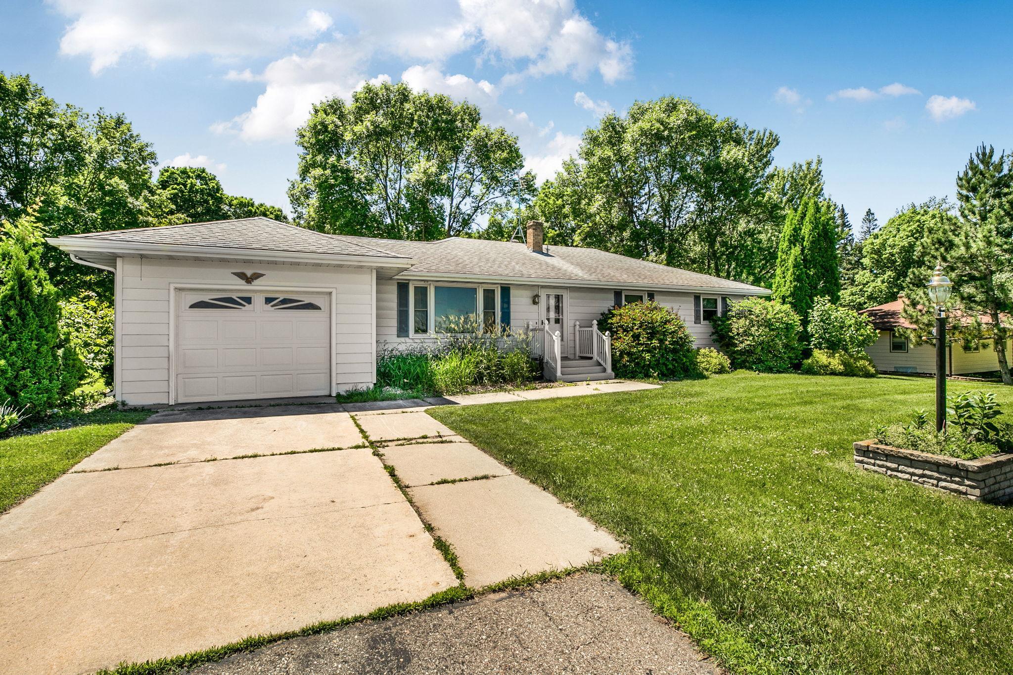 23187 Grandview Loop Property Photo 4