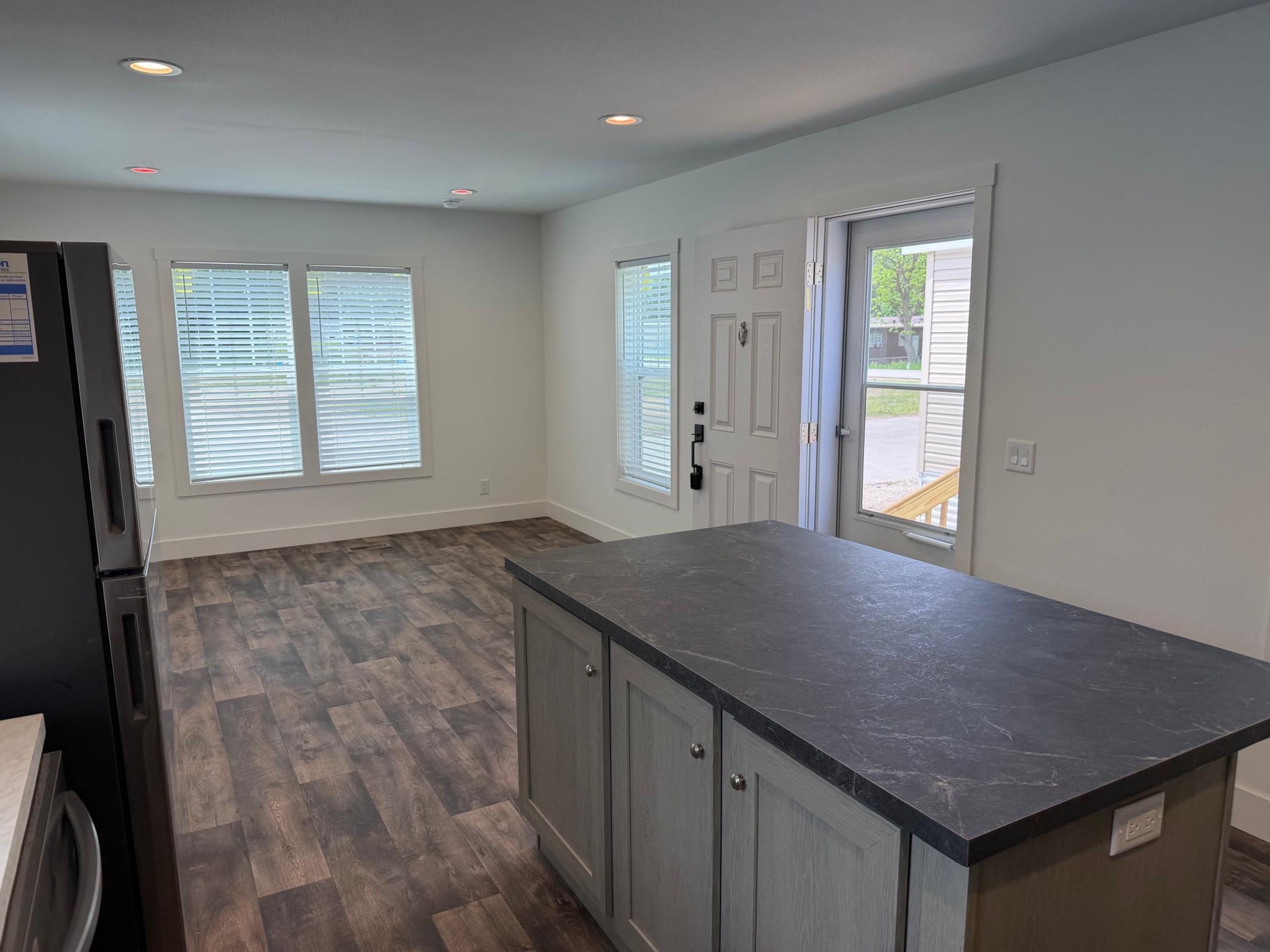 1611 6th Avenue E A5 Property Photo 7