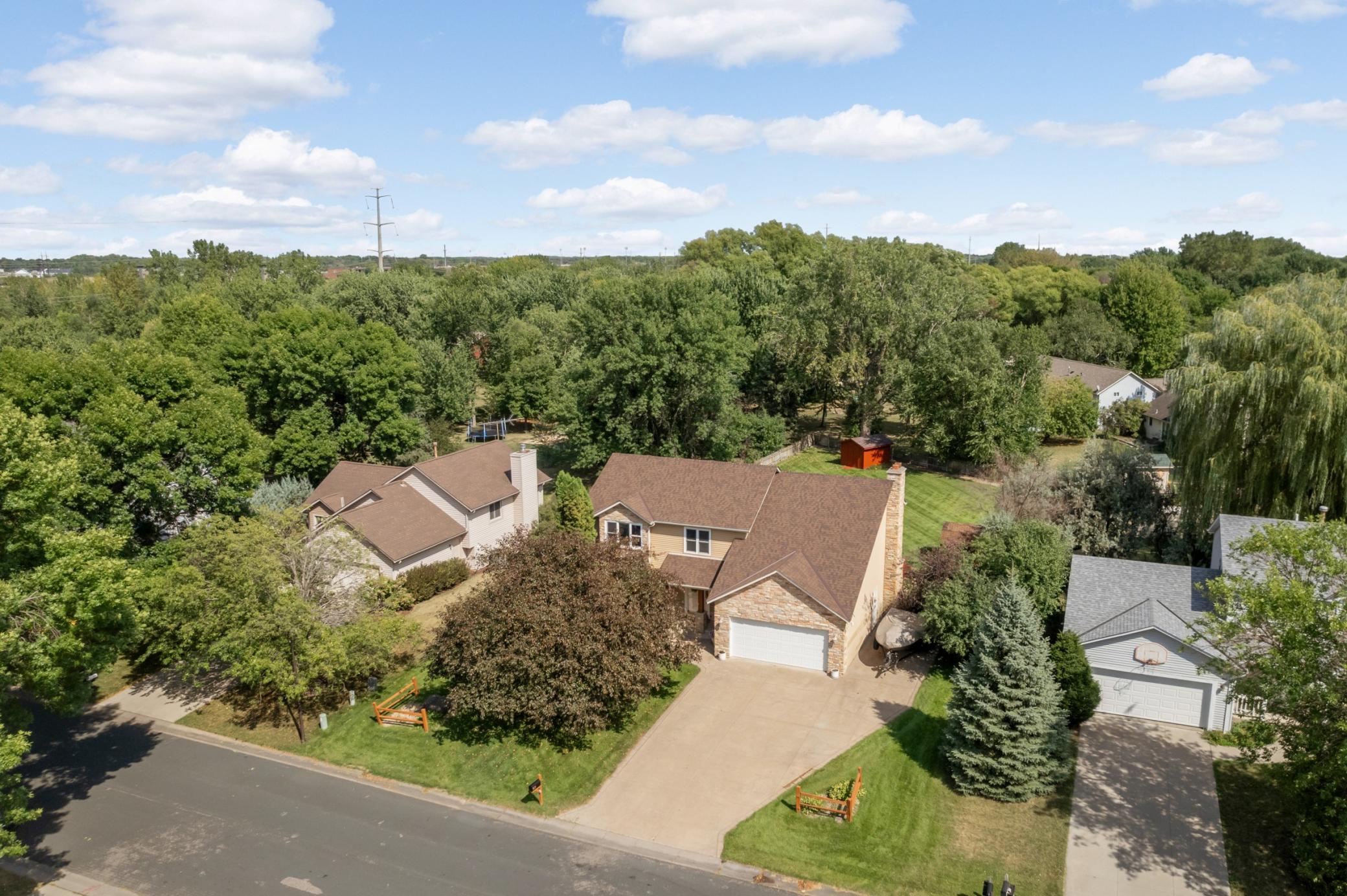 9622 Polaris Lane N Property Photo 1