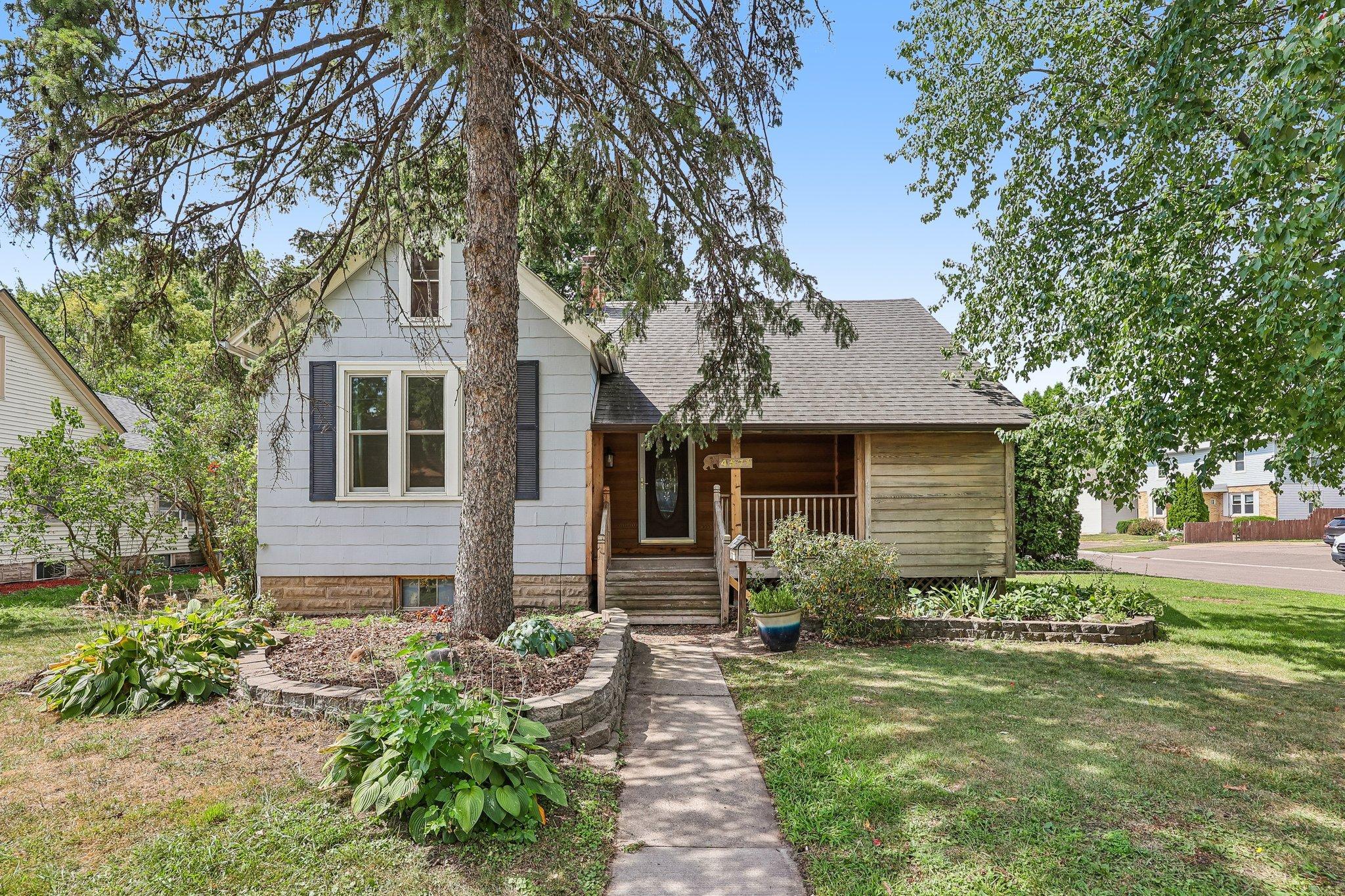 4571 1st Avenue Property Photo 1