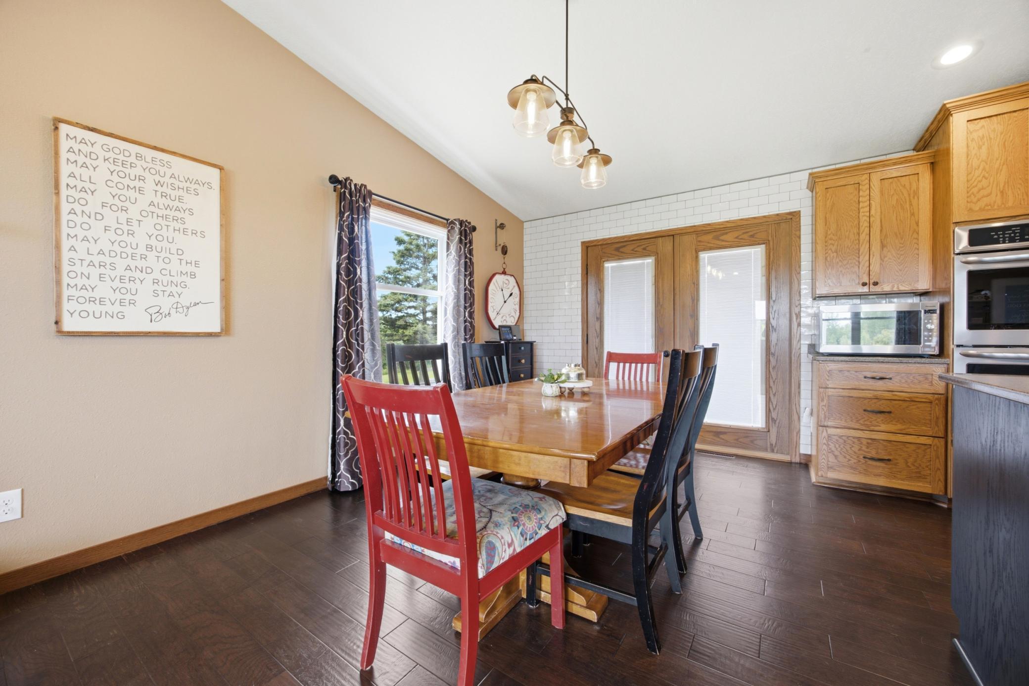 16824 County Highway 11 Property Photo 15