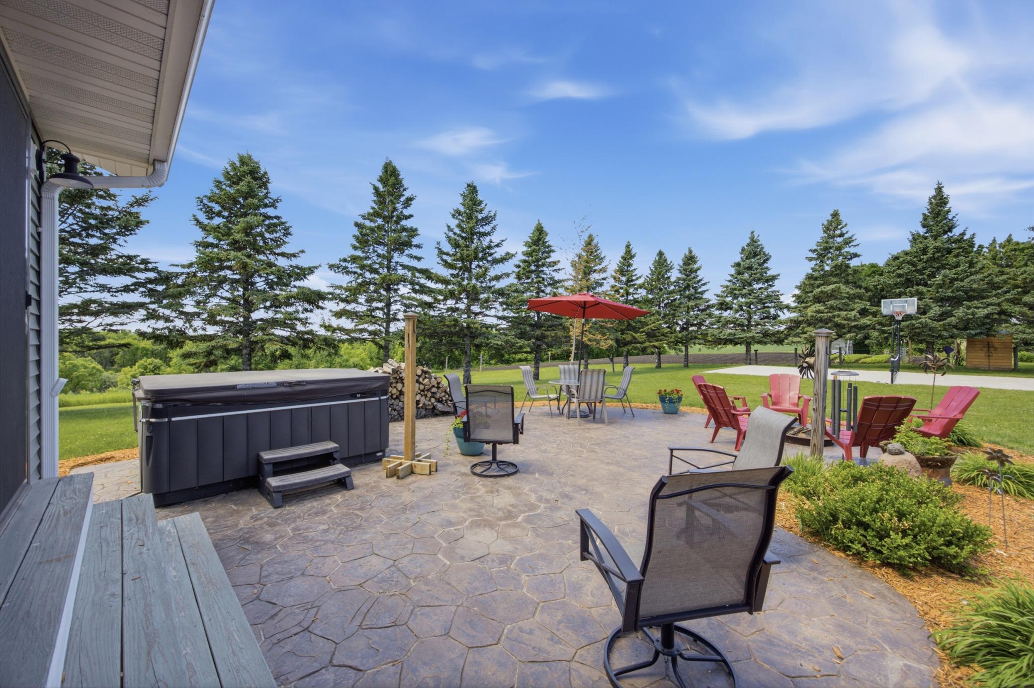 16824 County Highway 11 Property Photo 39
