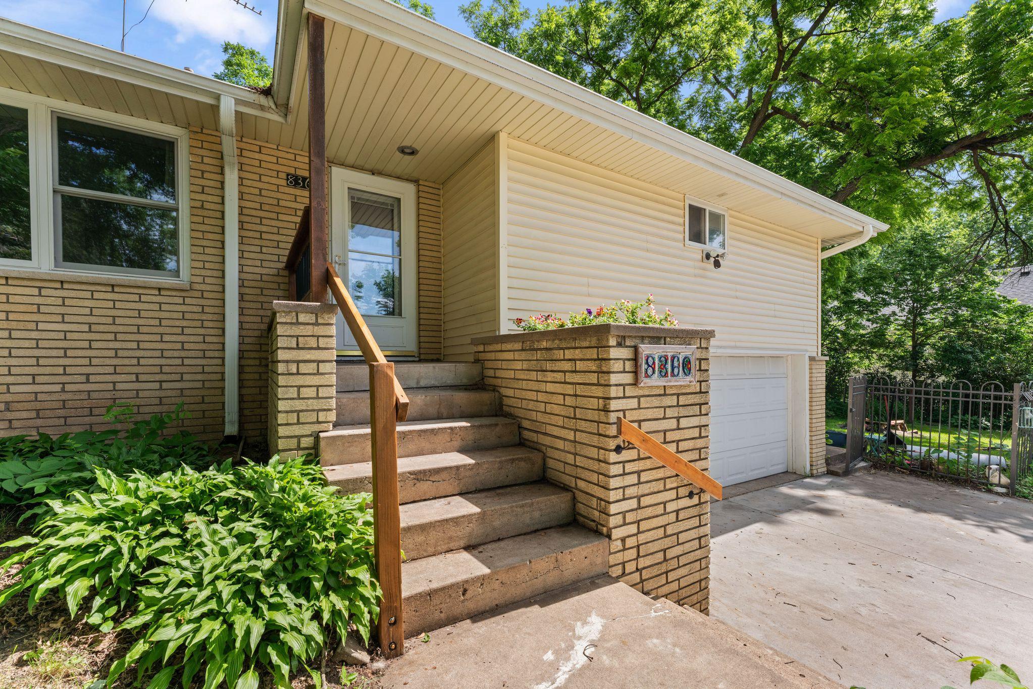 8360 Cedar Street Property Photo 3