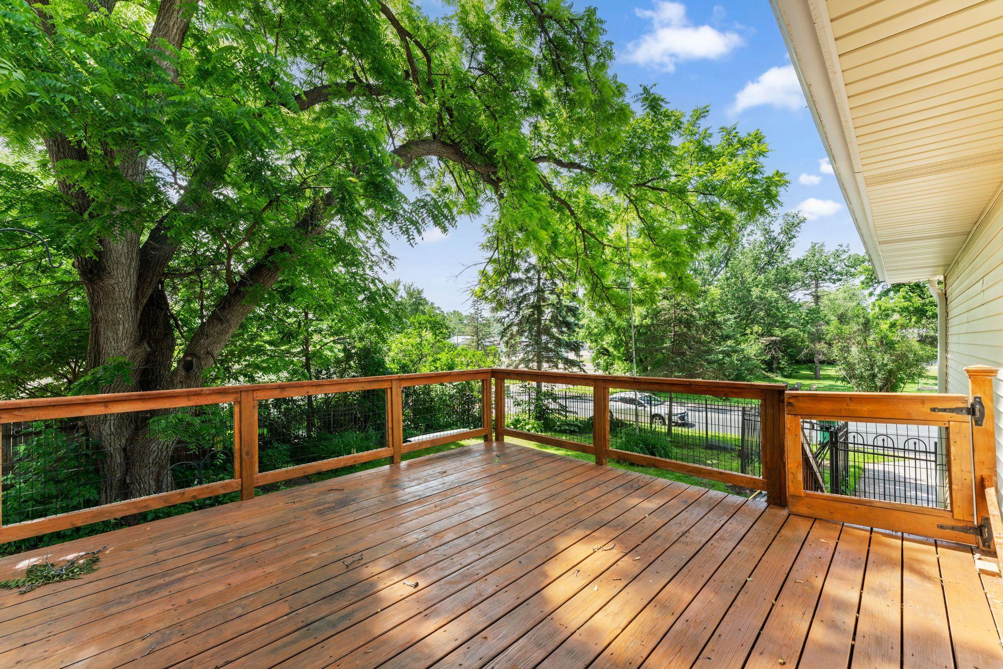 8360 Cedar Street Property Photo 7