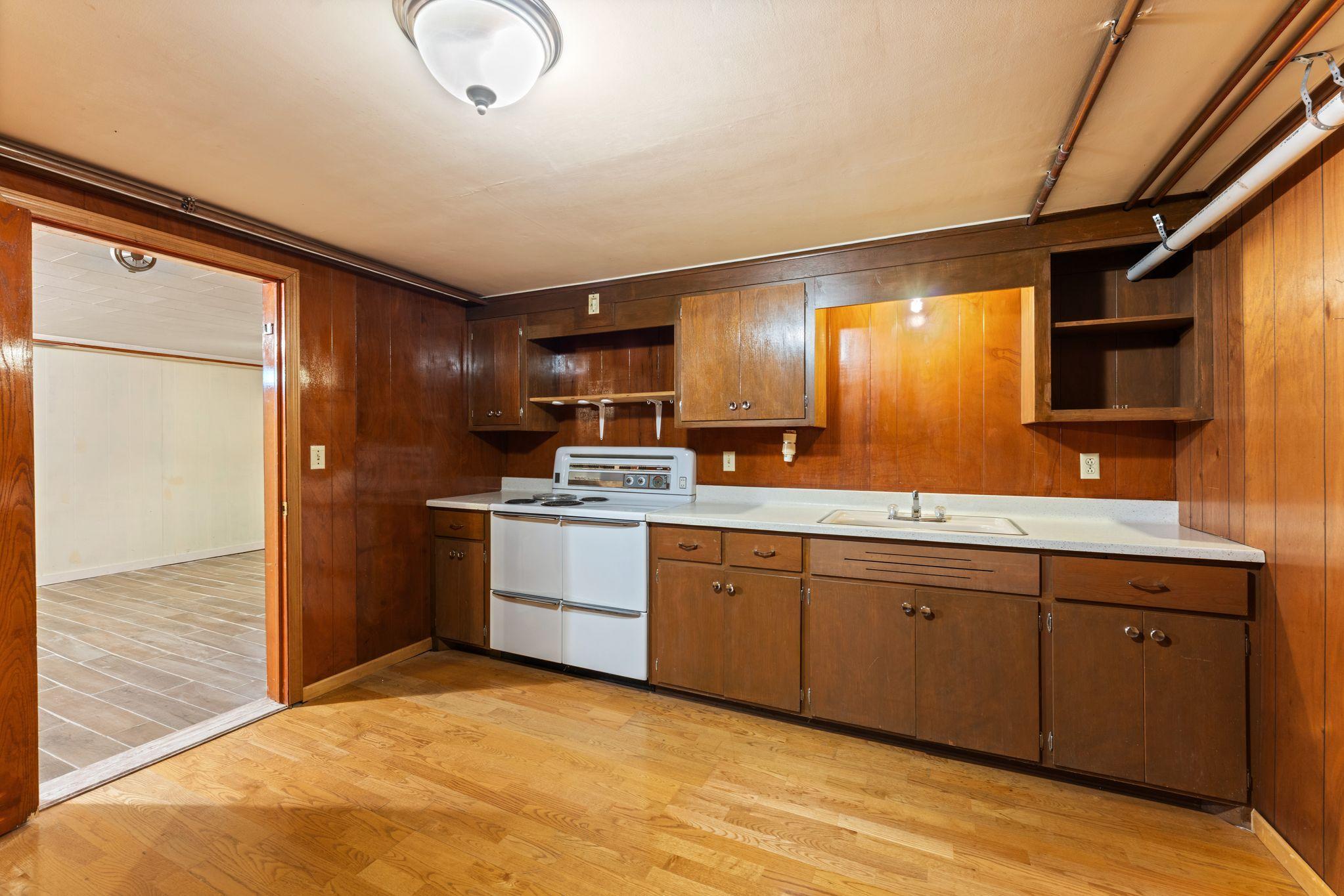 8360 Cedar Street Property Photo 33