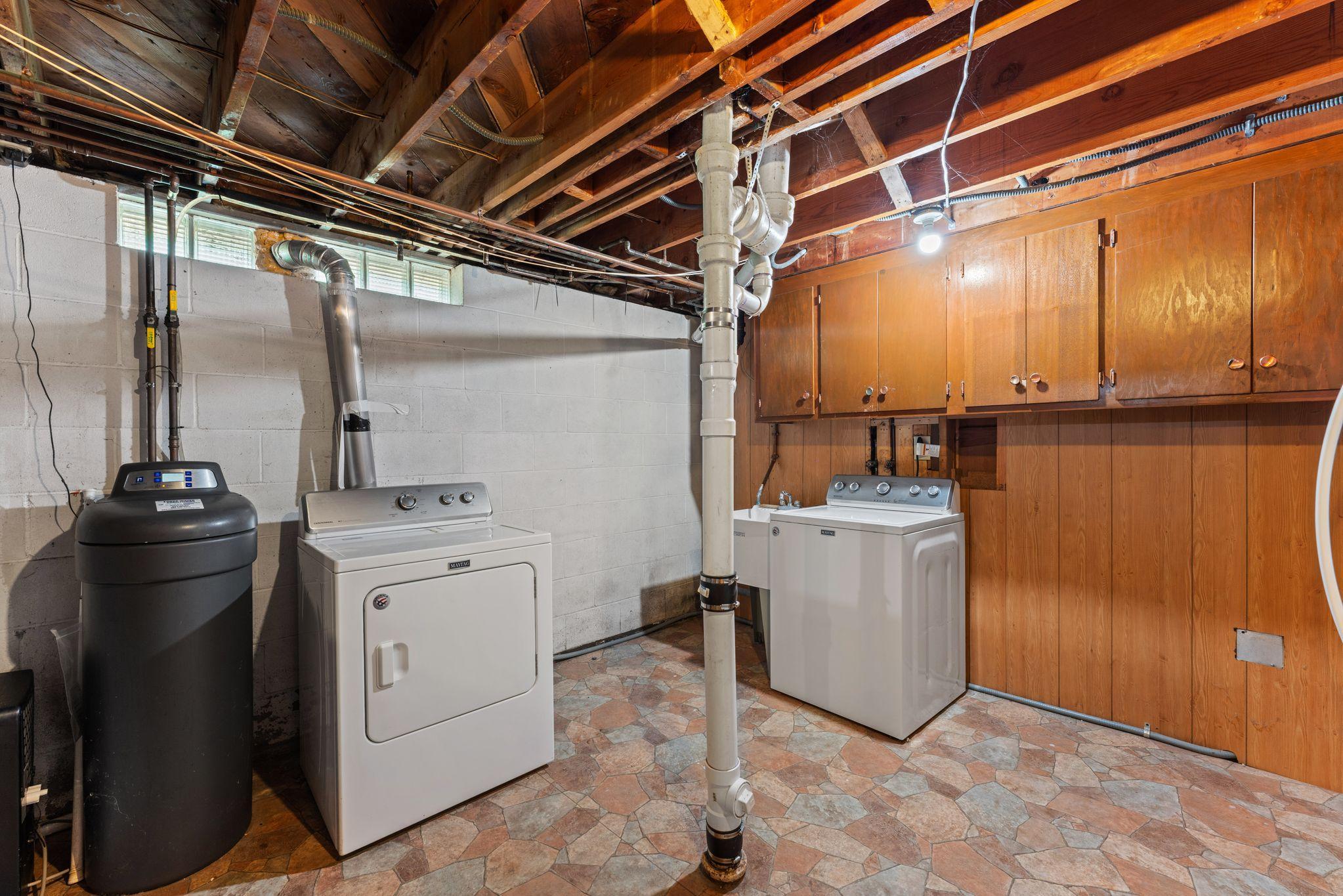 8360 Cedar Street Property Photo 38