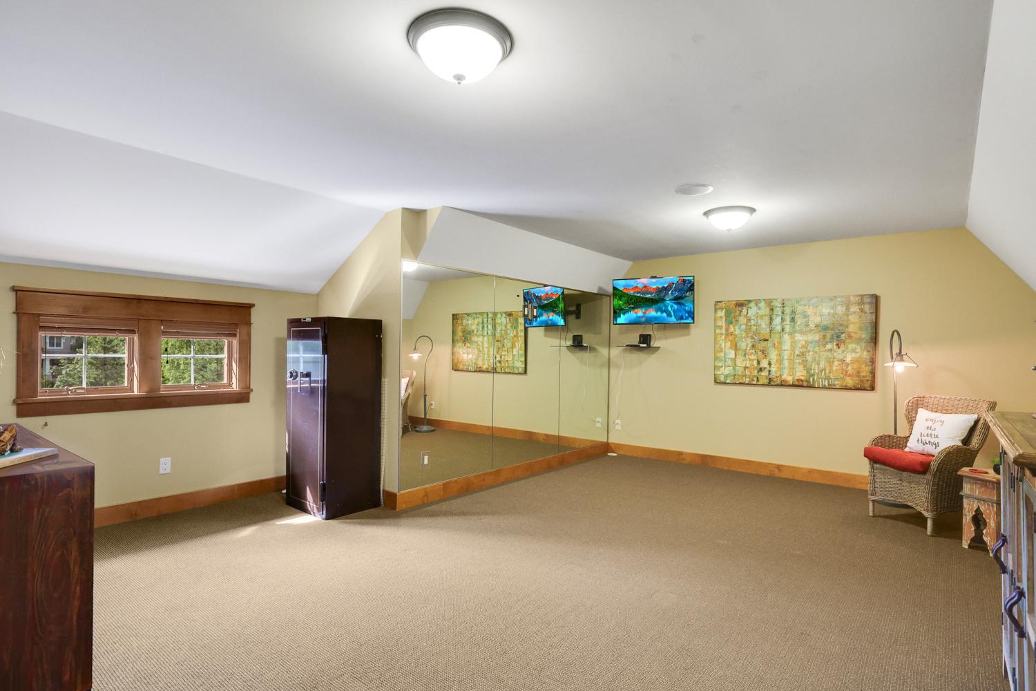 7870 Bent Tree Circle Property Photo 31