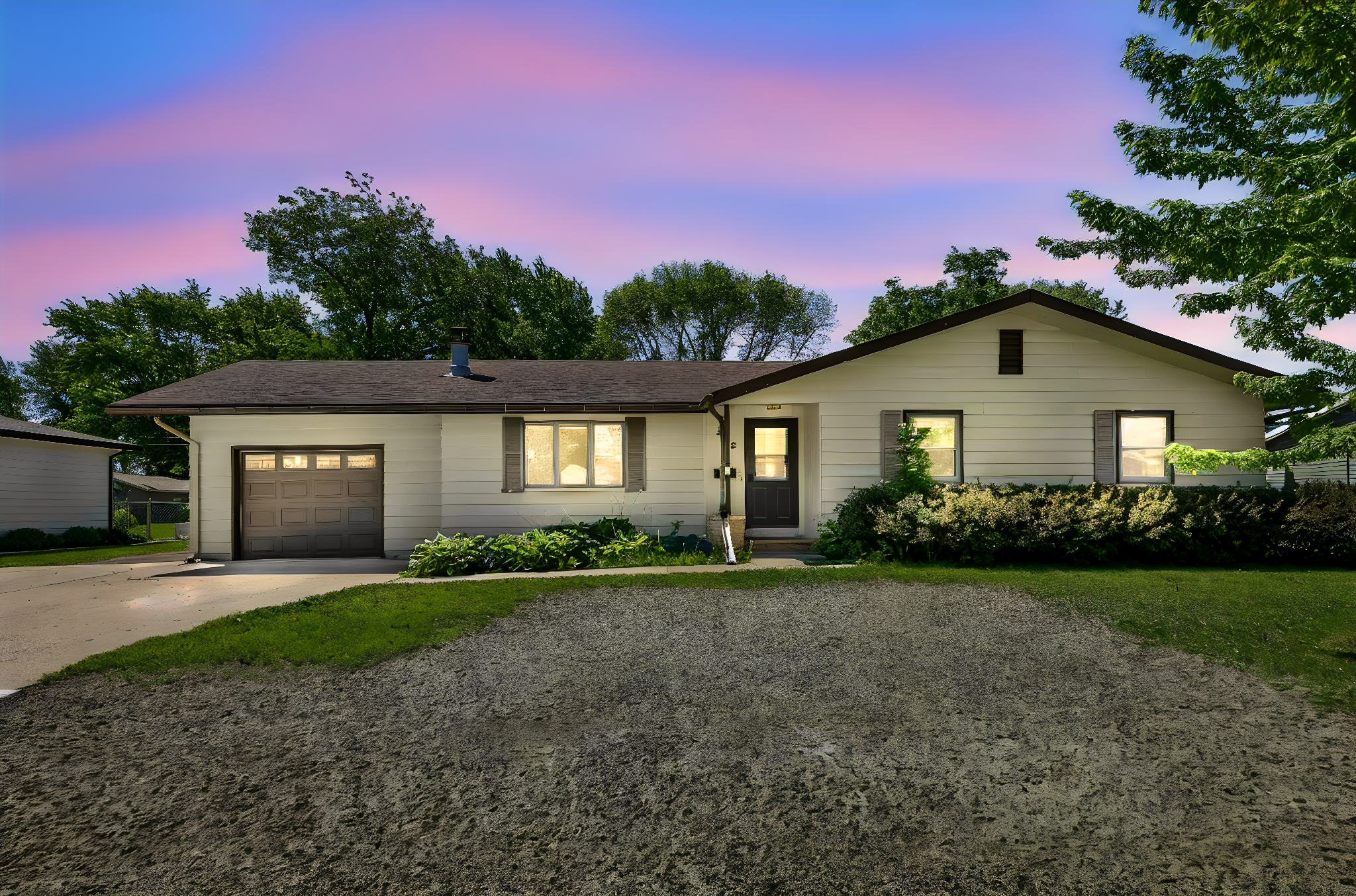 305 Maywood Avenue Property Photo 4