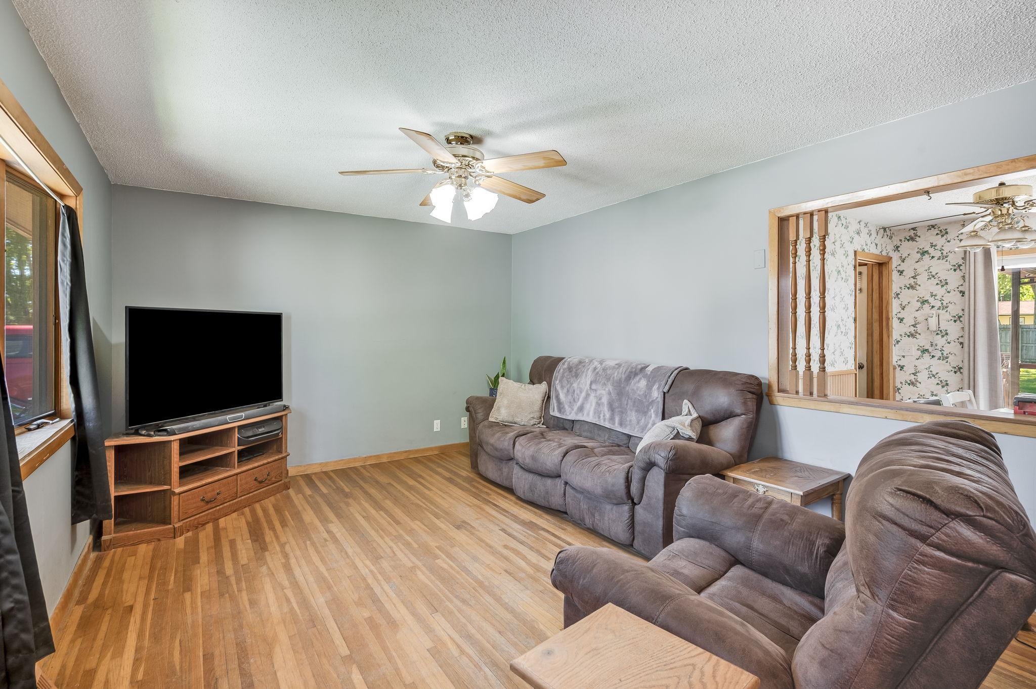 305 Maywood Avenue Property Photo 6