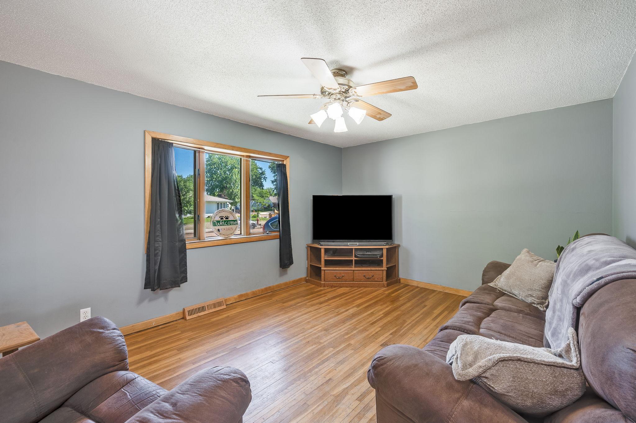 305 Maywood Avenue Property Photo 38