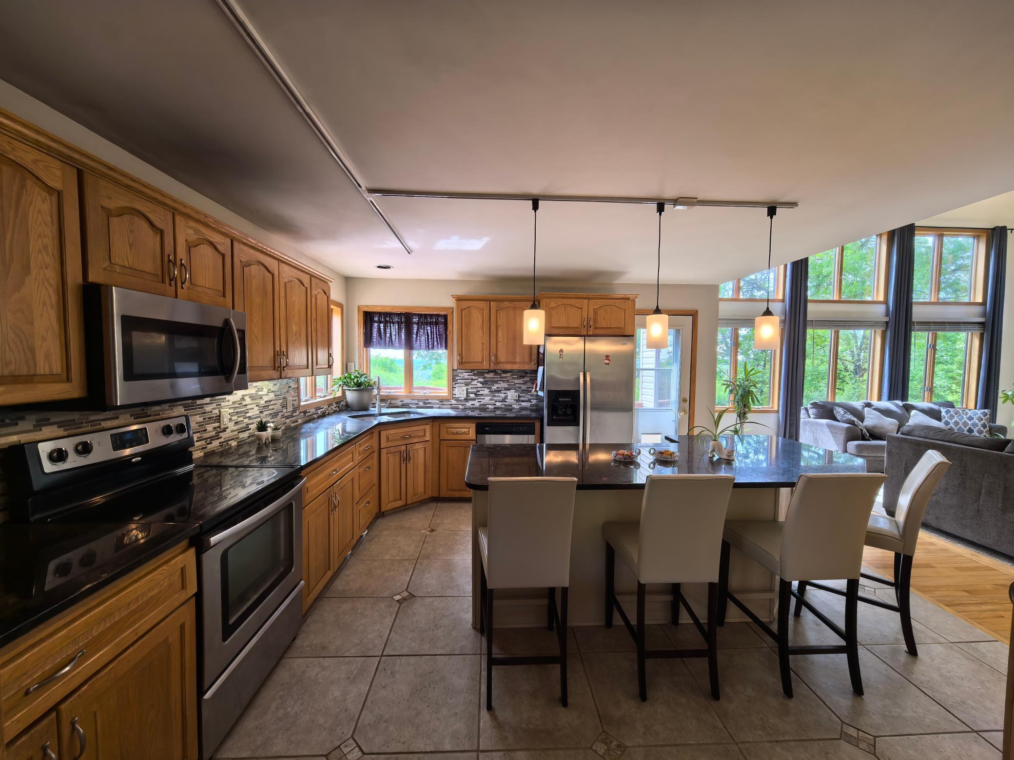 3906 Silver Creek Road Ne Property Photo 14
