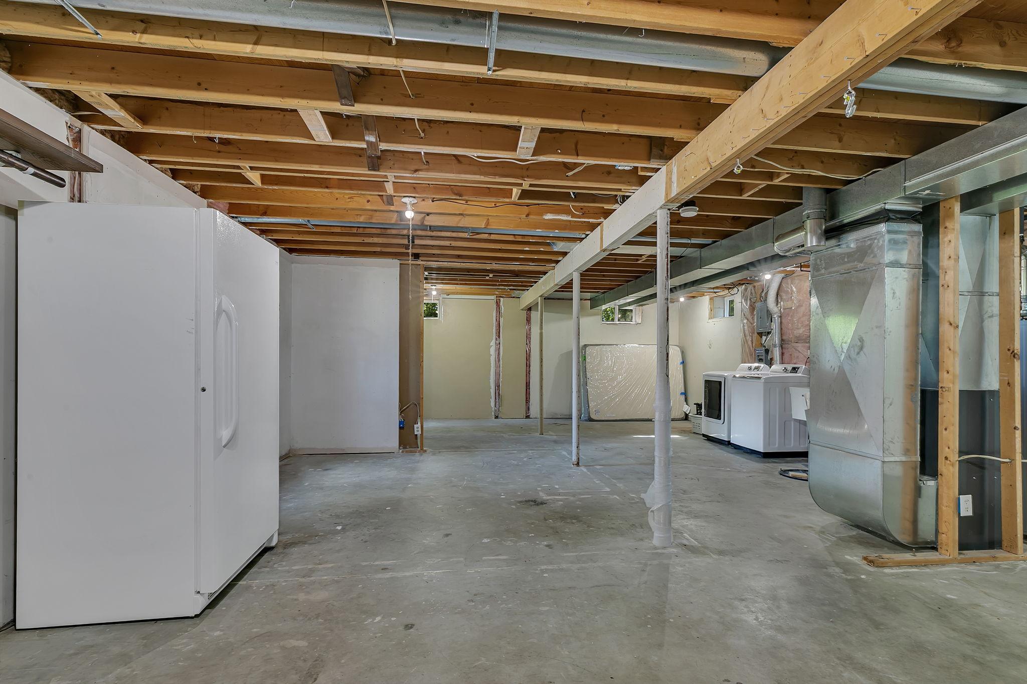 2135 247th Street Property Photo 16