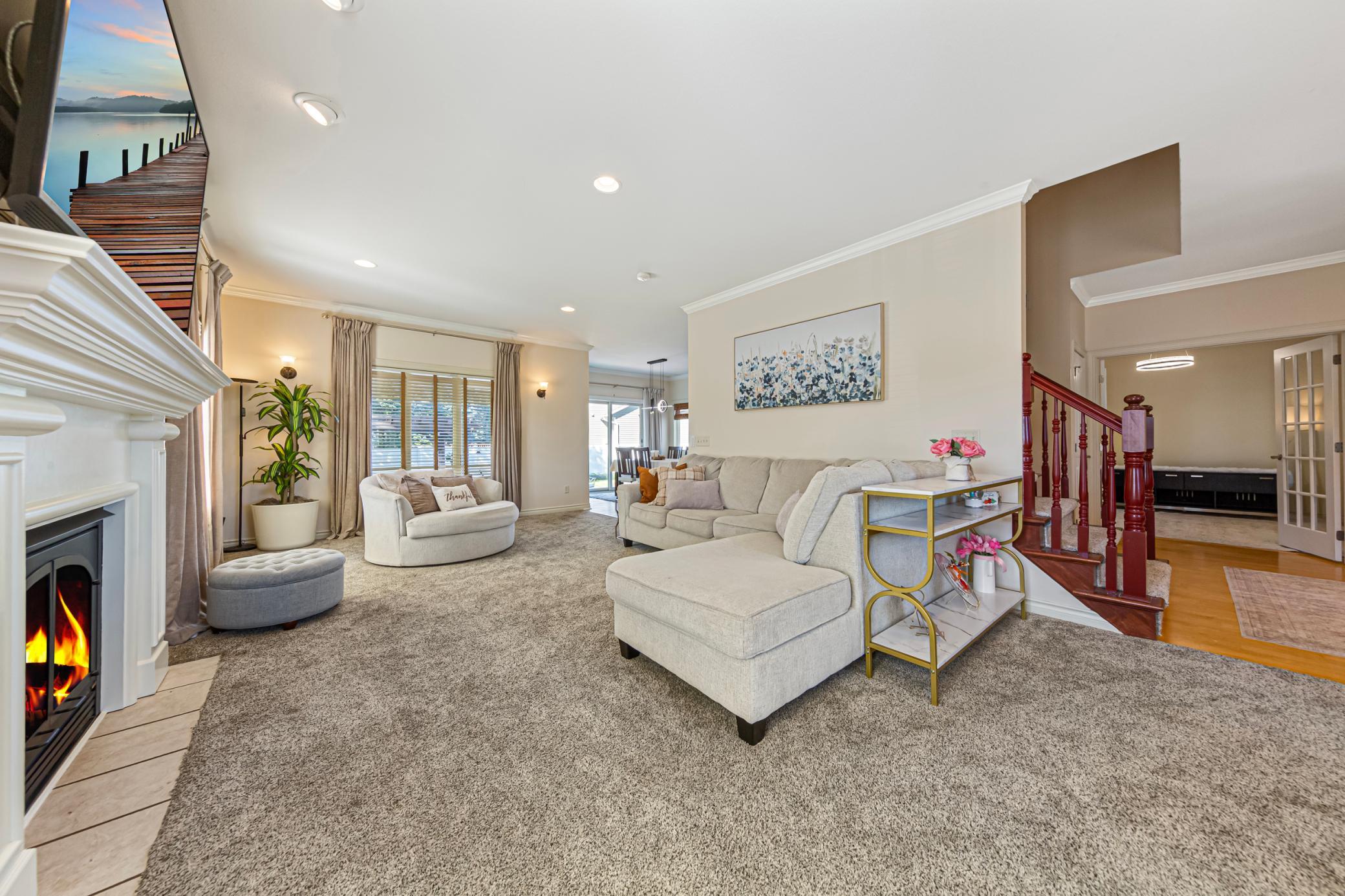 100 Park Place Property Photo 4