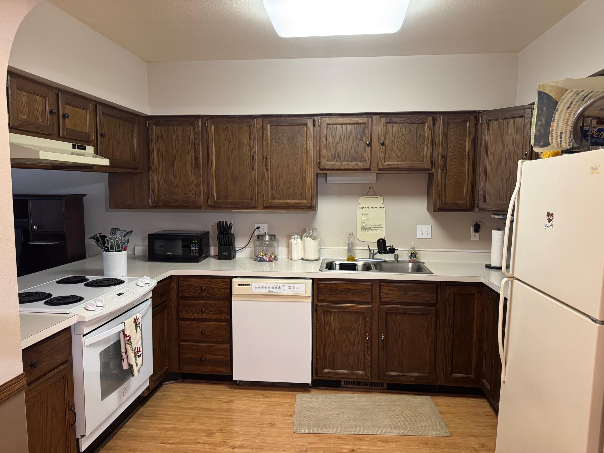 149 Riverview Drive 7 Property Photo 3