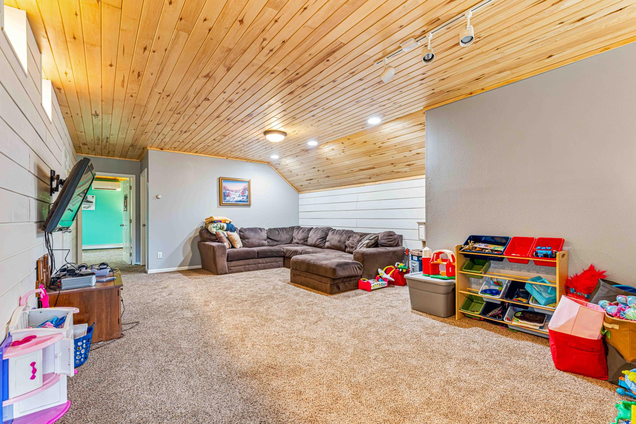 25131 Franklin Lake Road Property Photo 49