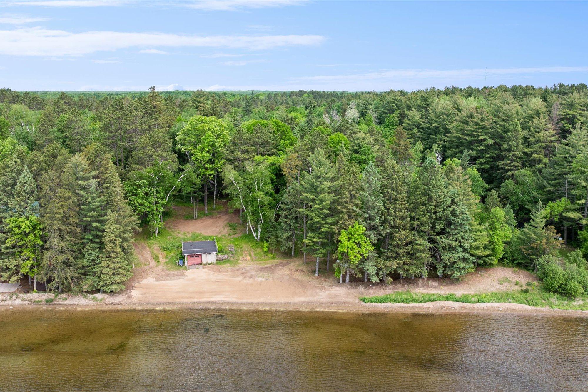 38981 Mink Lane Property Photo 1