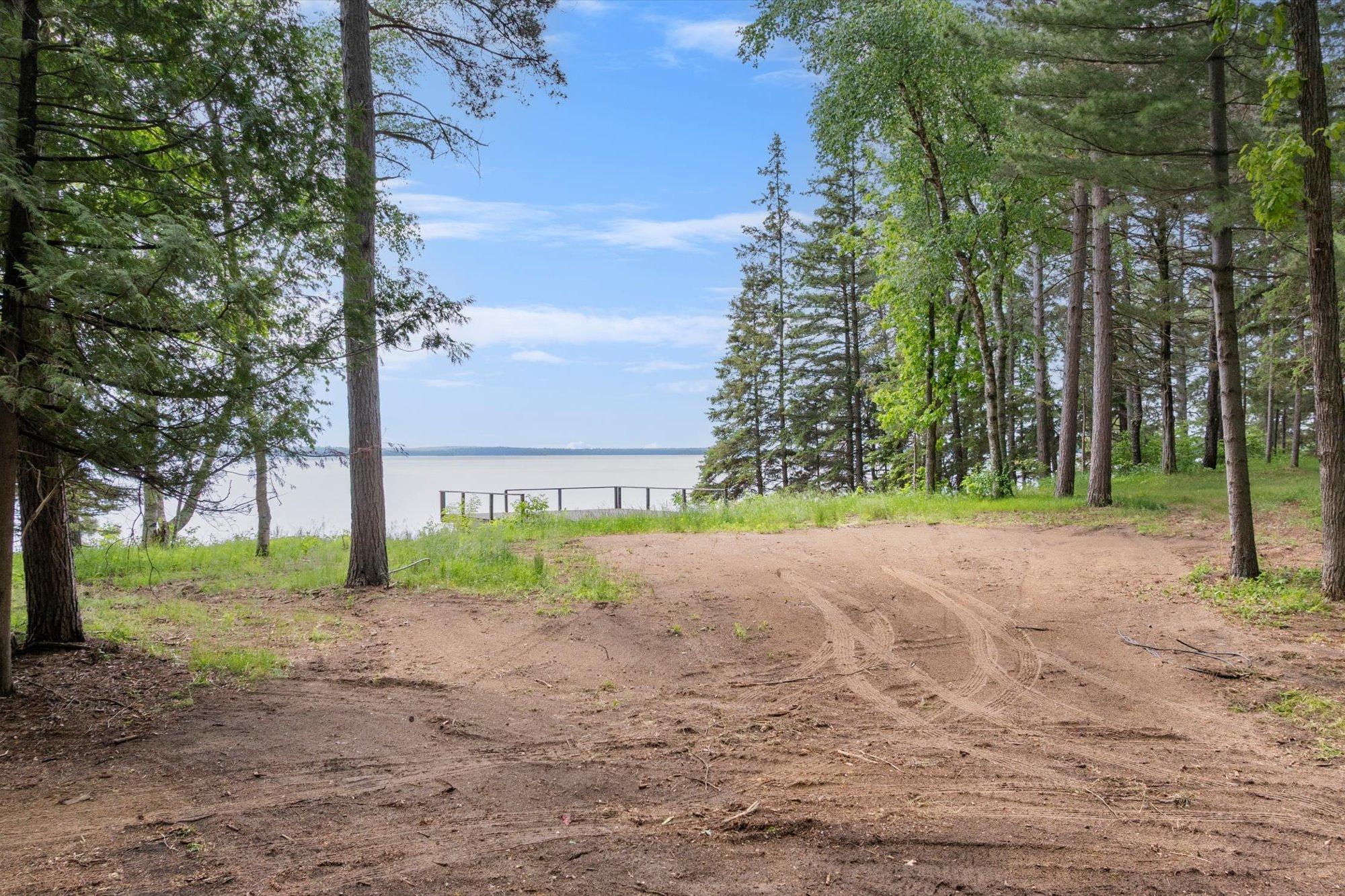 38981 Mink Lane Property Photo 7