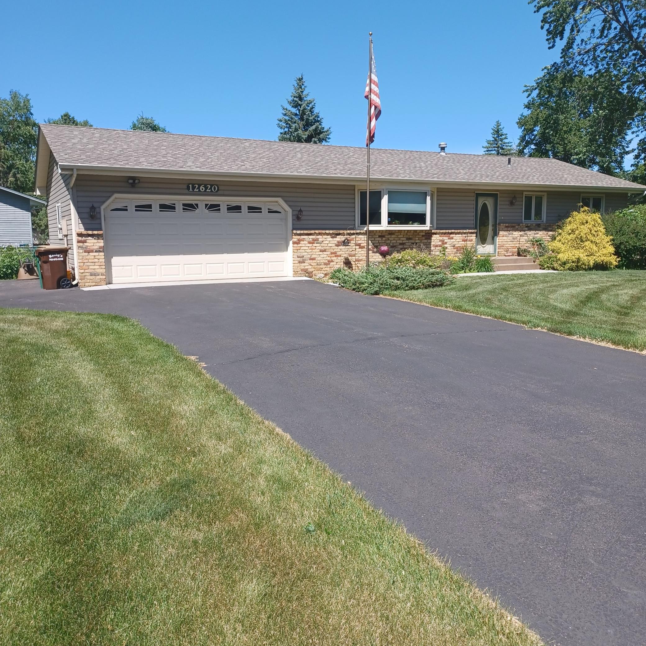 12620 Pineview Trail Property Photo 1