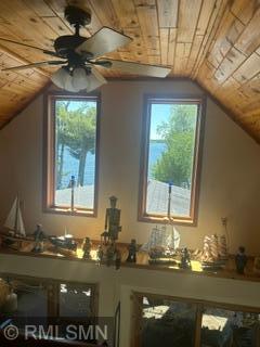 5385 Shady Lane Property Photo 6