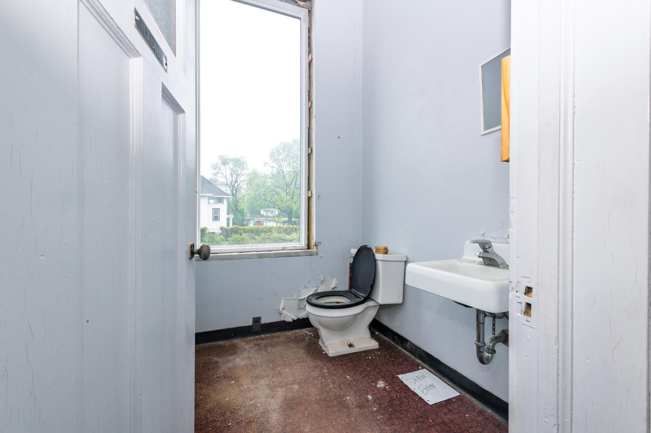 801 6th Avenue E Property Photo 20