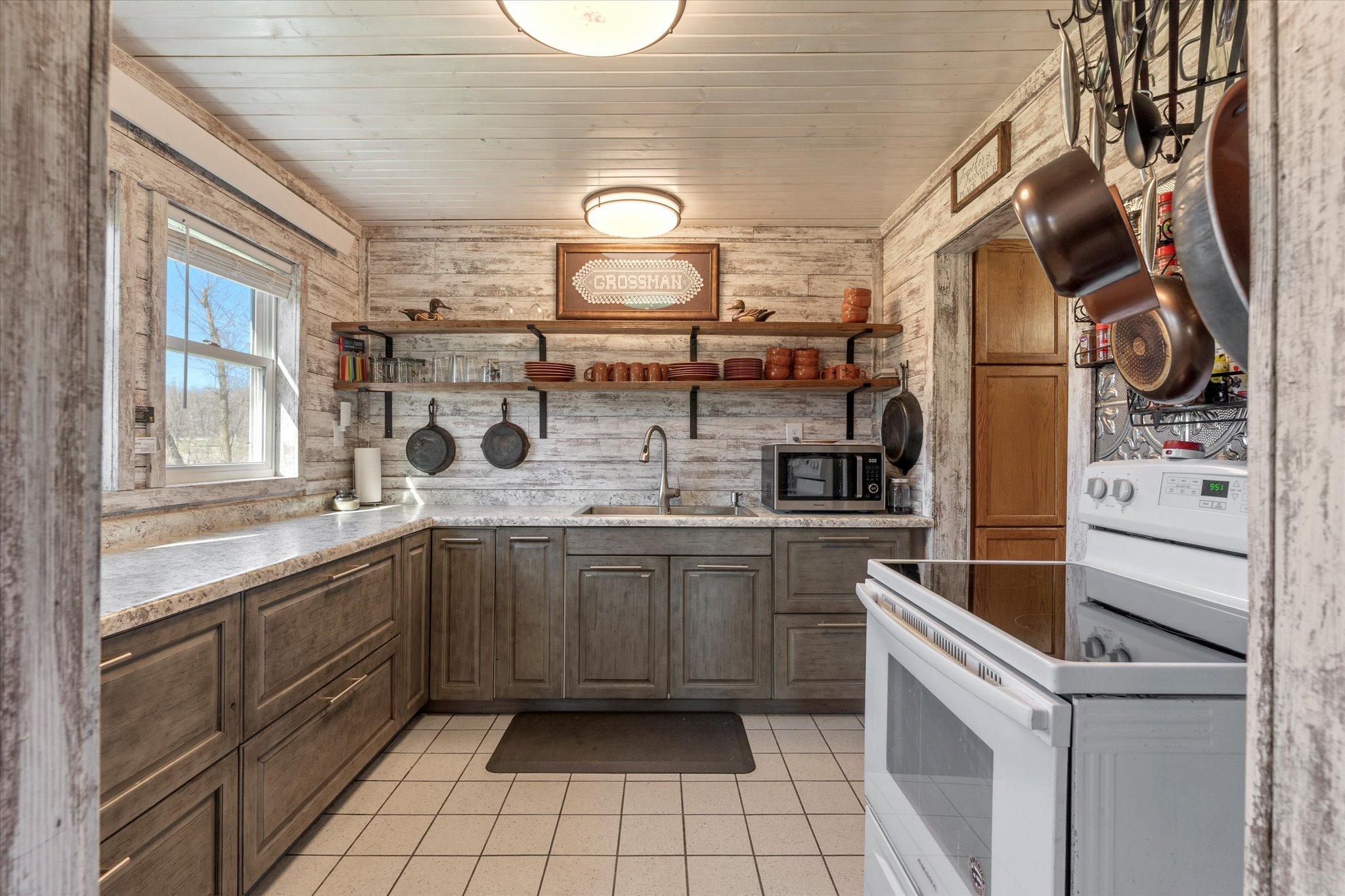44357 Red Oak Road Property Photo 9