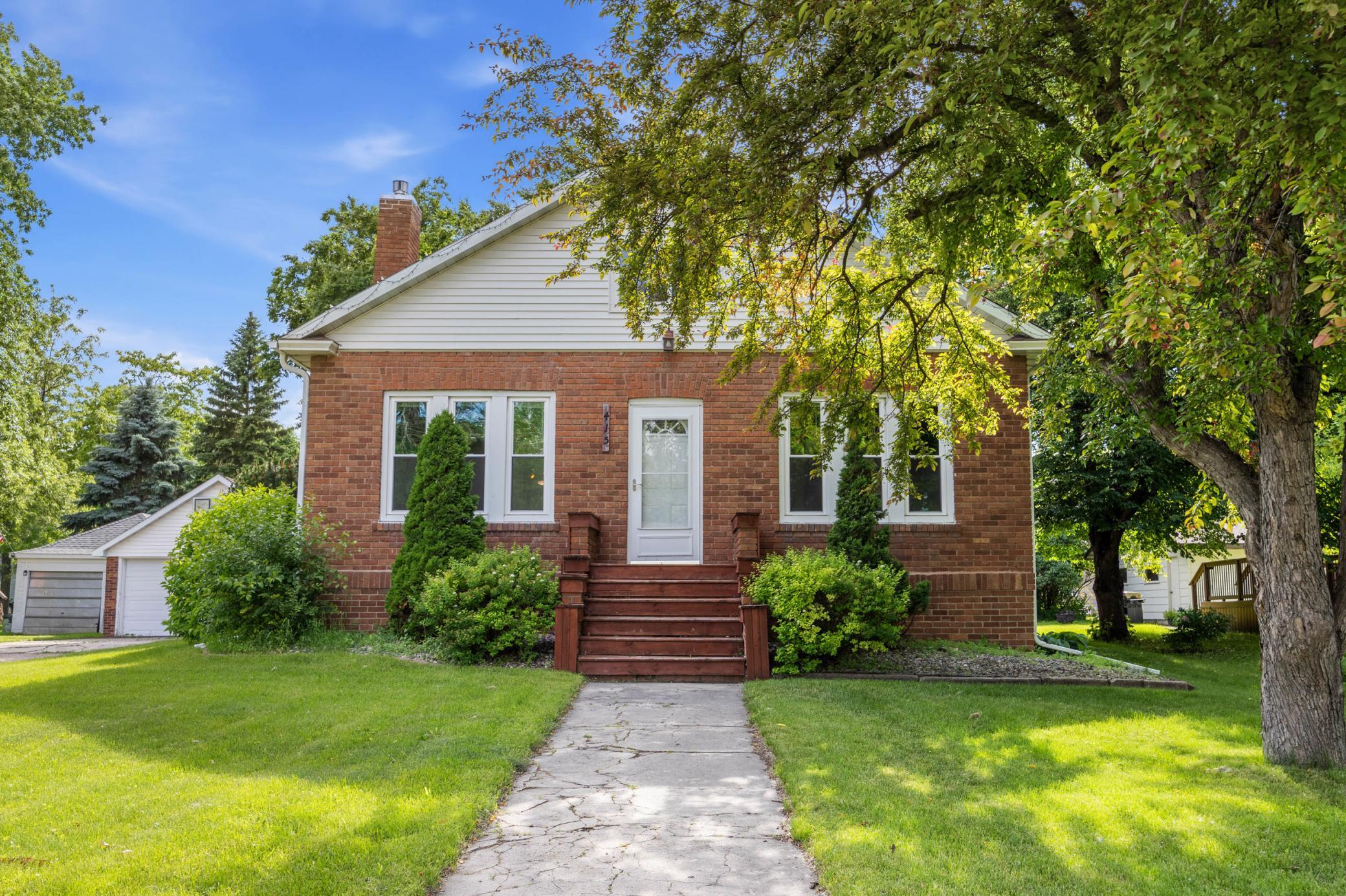 415 9th Street Property Photo 1