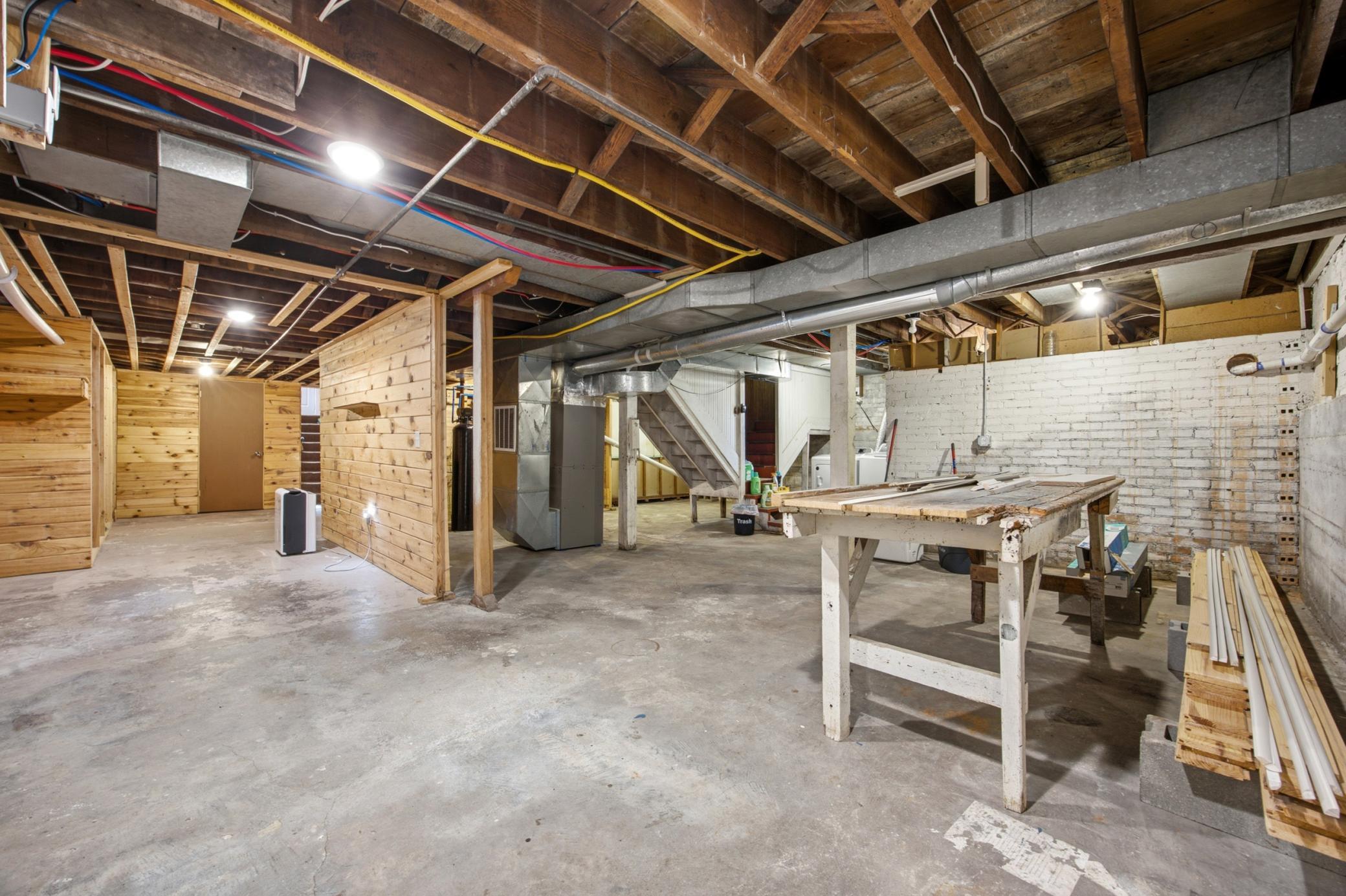 415 9th Street Property Photo 31