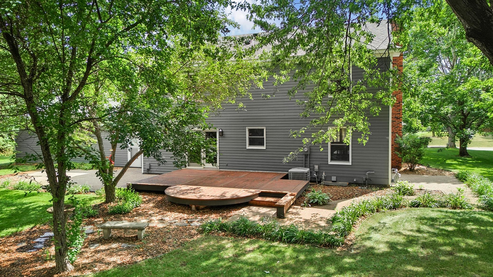 2009 Pleasant Avenue Property Photo 11