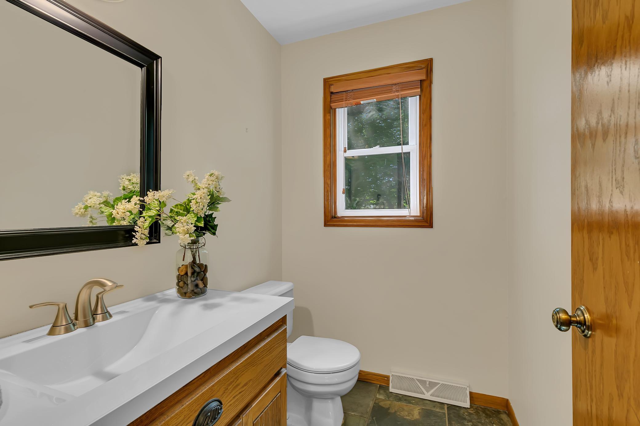 2009 Pleasant Avenue Property Photo 18