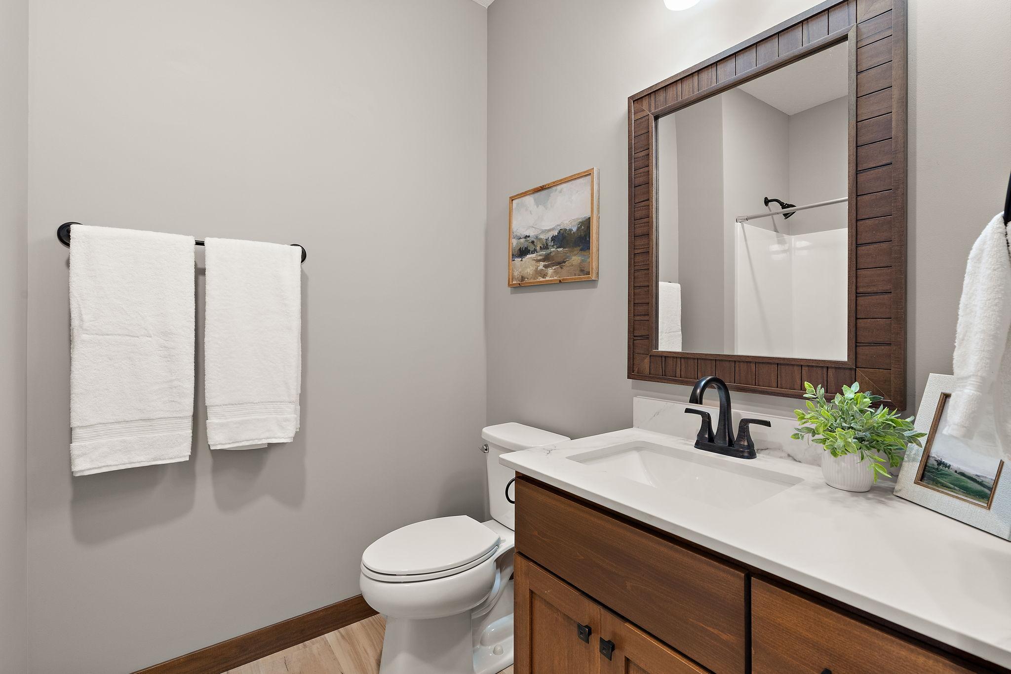1060 Legend Lane Property Photo 35