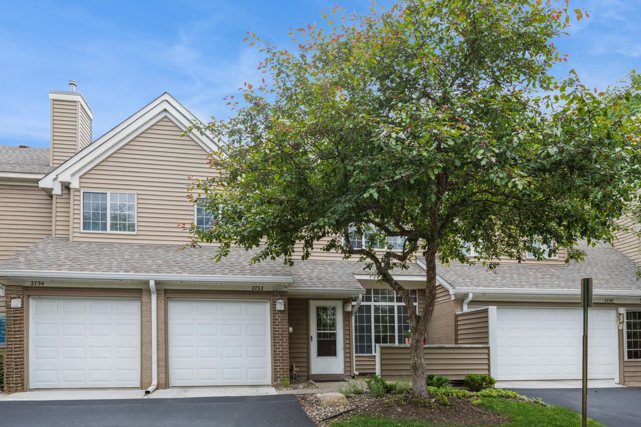 2752 Autumnwood Lane