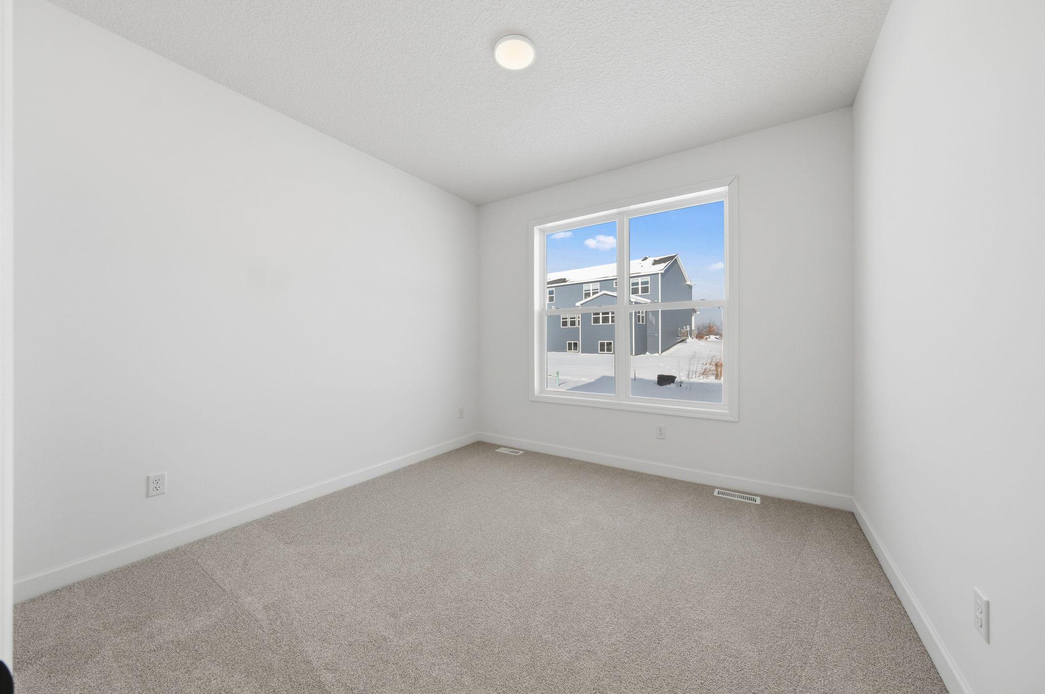 18677 Huntley Trail Property Photo 10