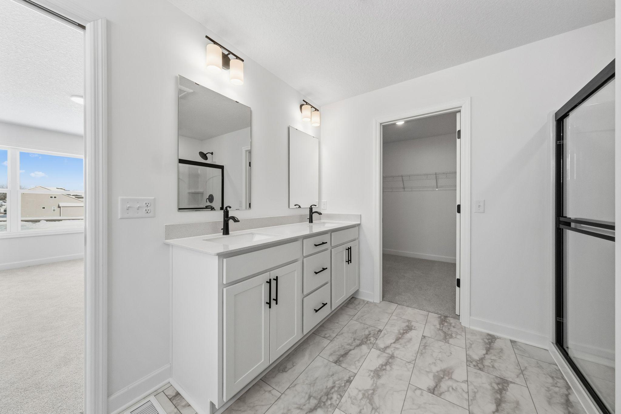 18677 Huntley Trail Property Photo 13
