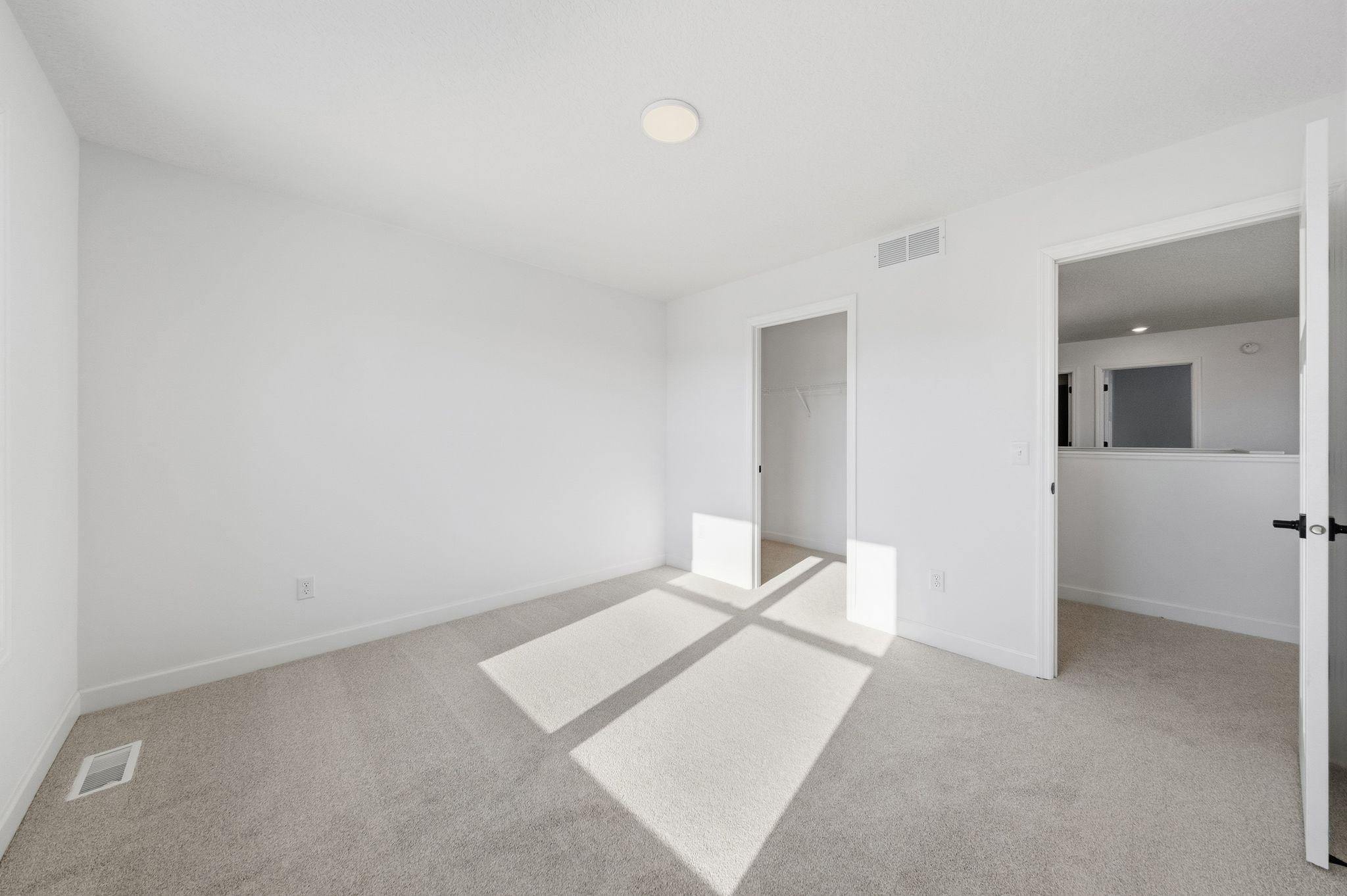 18677 Huntley Trail Property Photo 16