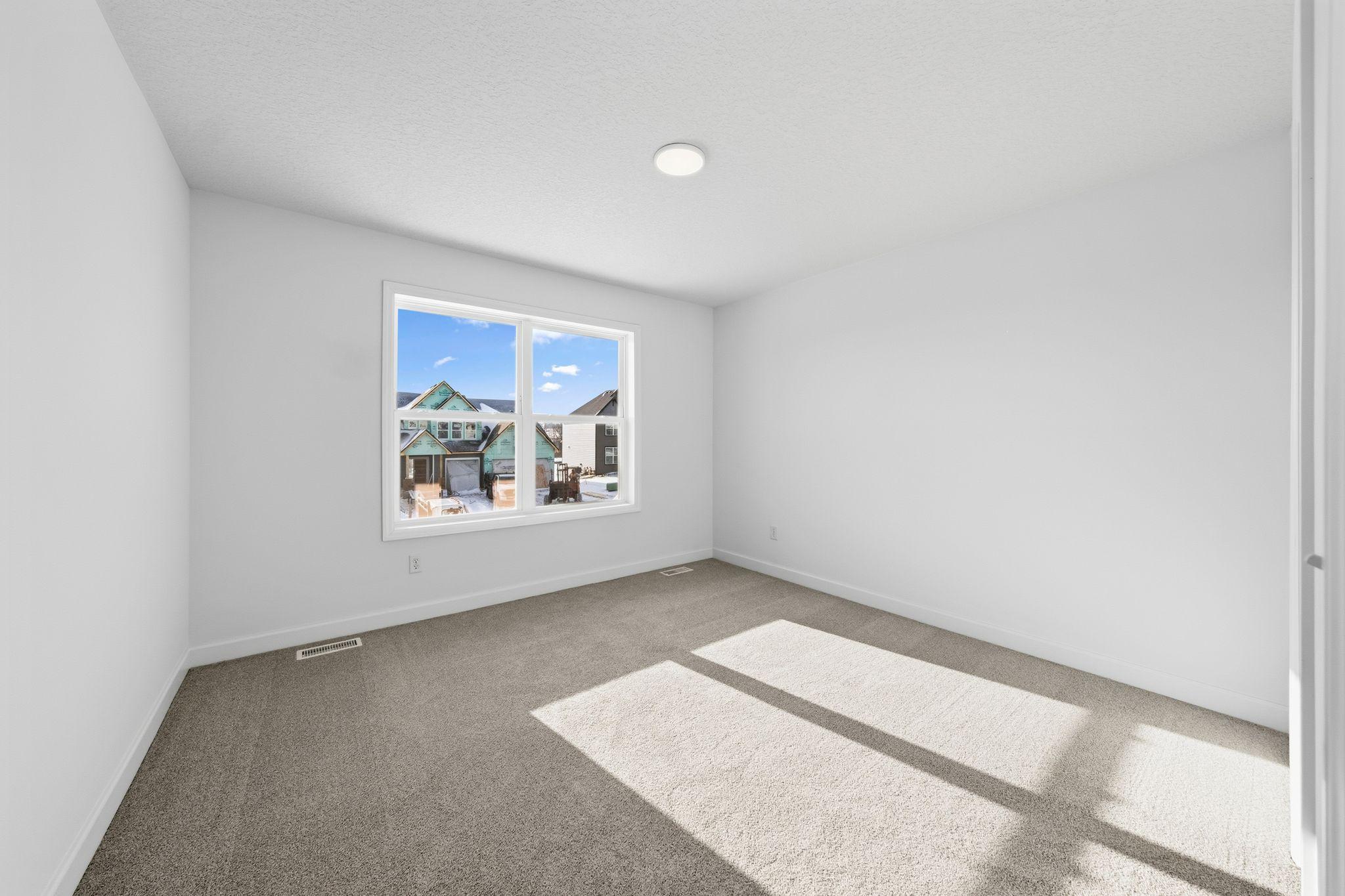 18677 Huntley Trail Property Photo 17