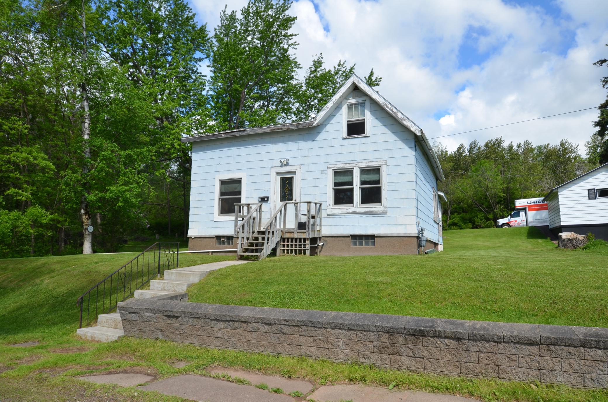 4011 W 9th Street Property Photo 5