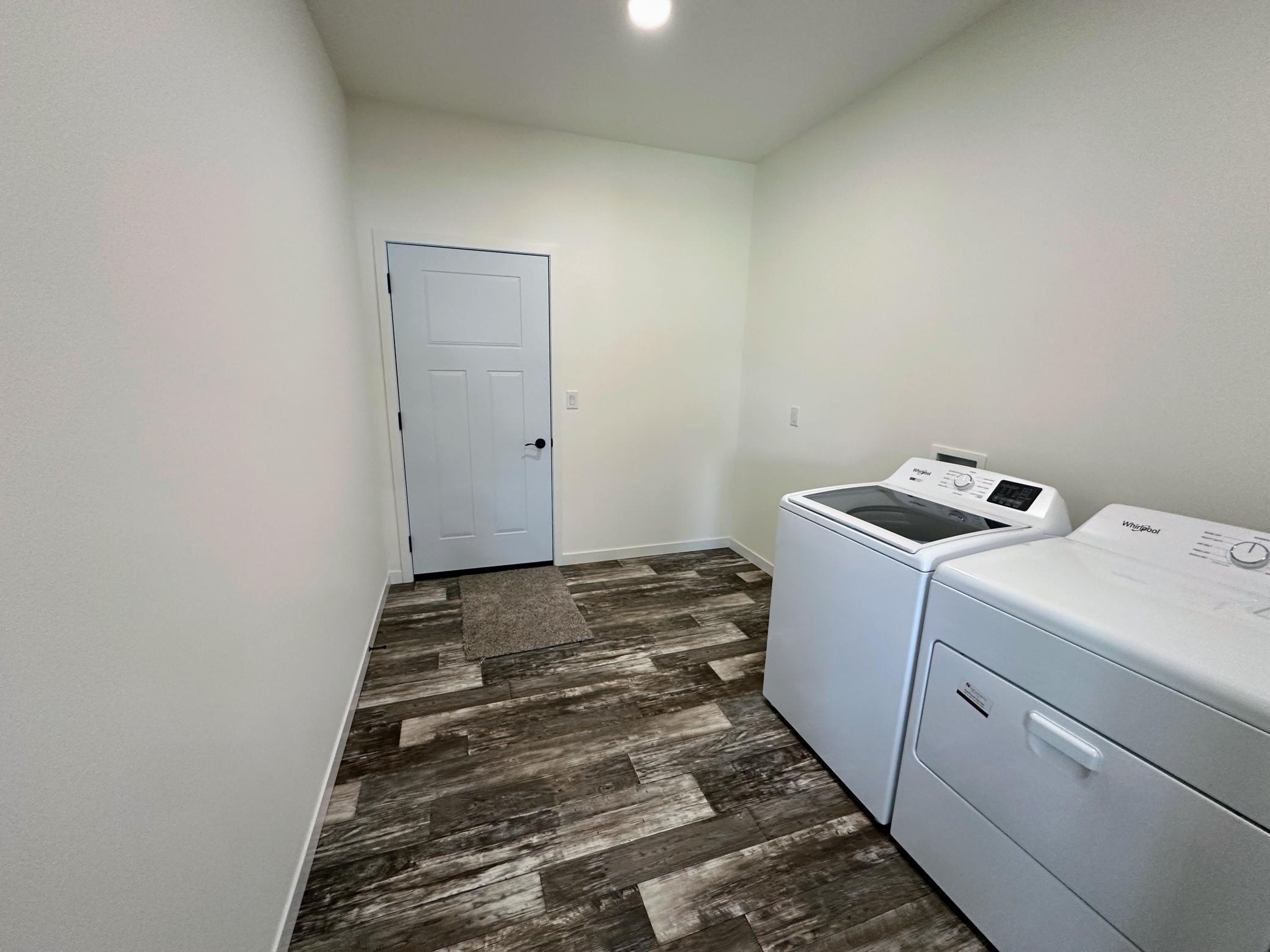 702 11th Street Nw Property Photo 5