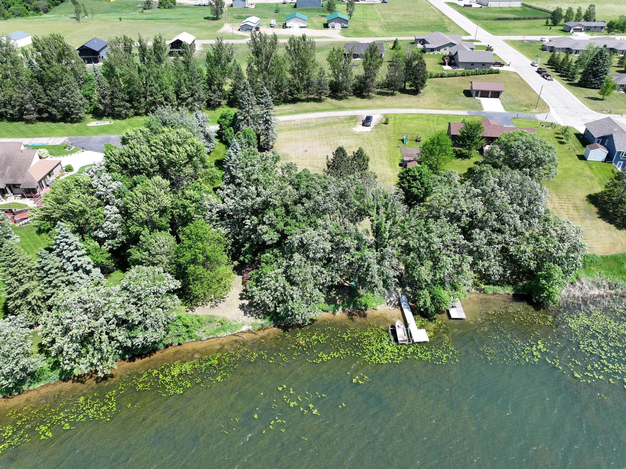Tbd Willow Ave Property Photo 8