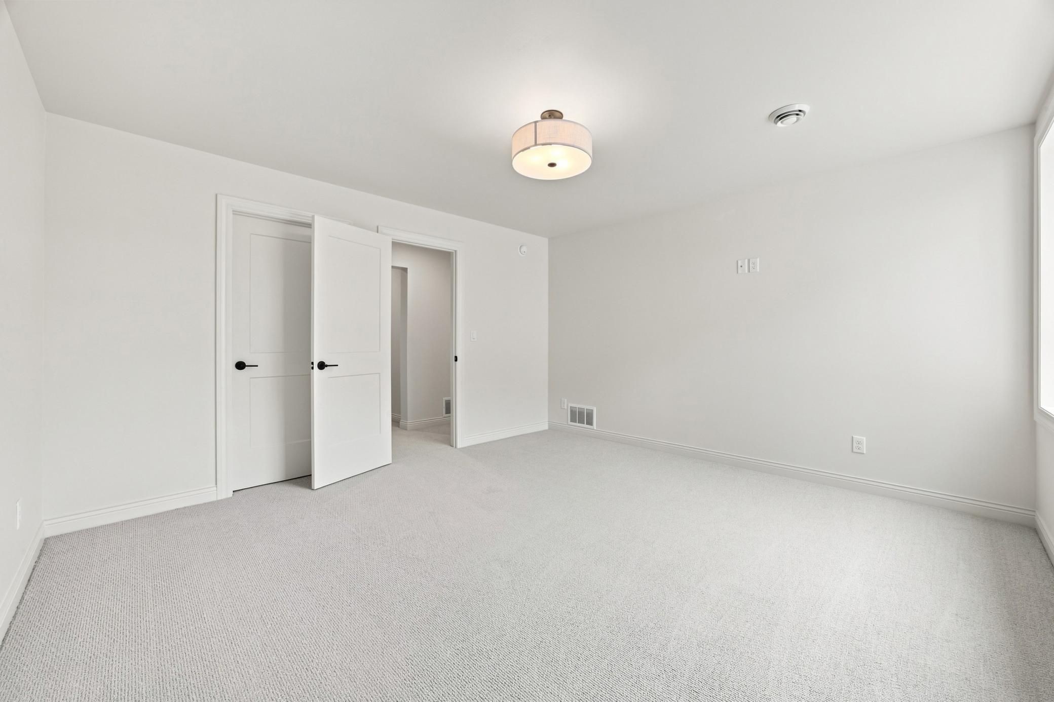1558 75th Avenue S Property Photo 27