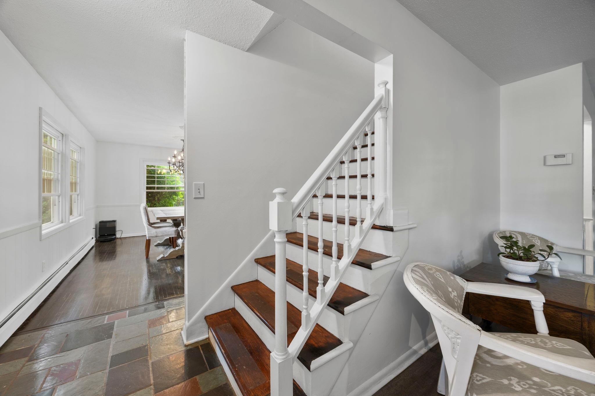 127 16th Avenue Nw Property Photo 9