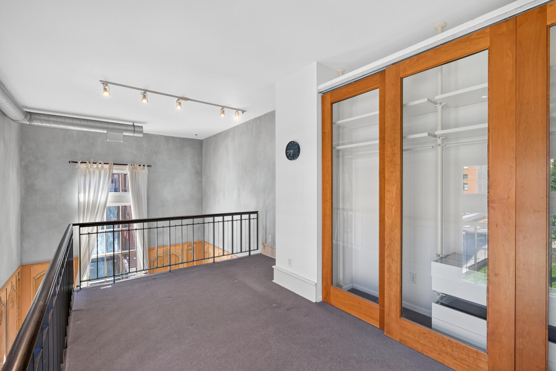 214 4th Street E 101 Property Photo 13