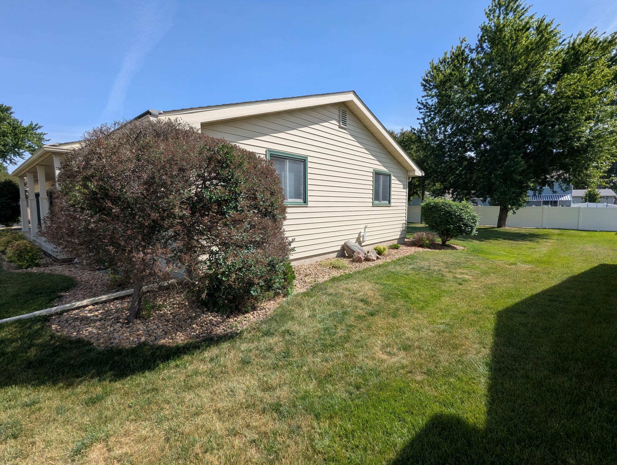 1111 Skylark Lane Property Photo 8