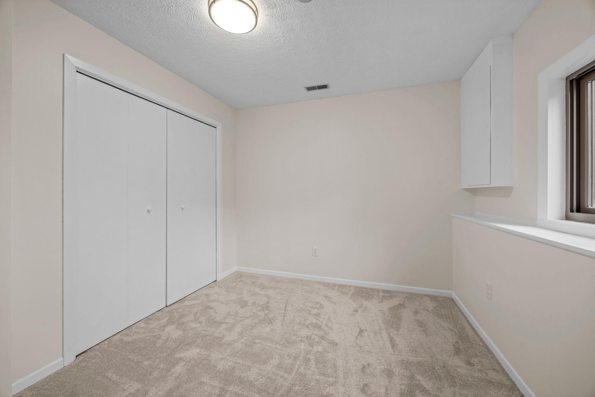 9807 Heath Avenue S Property Photo 17