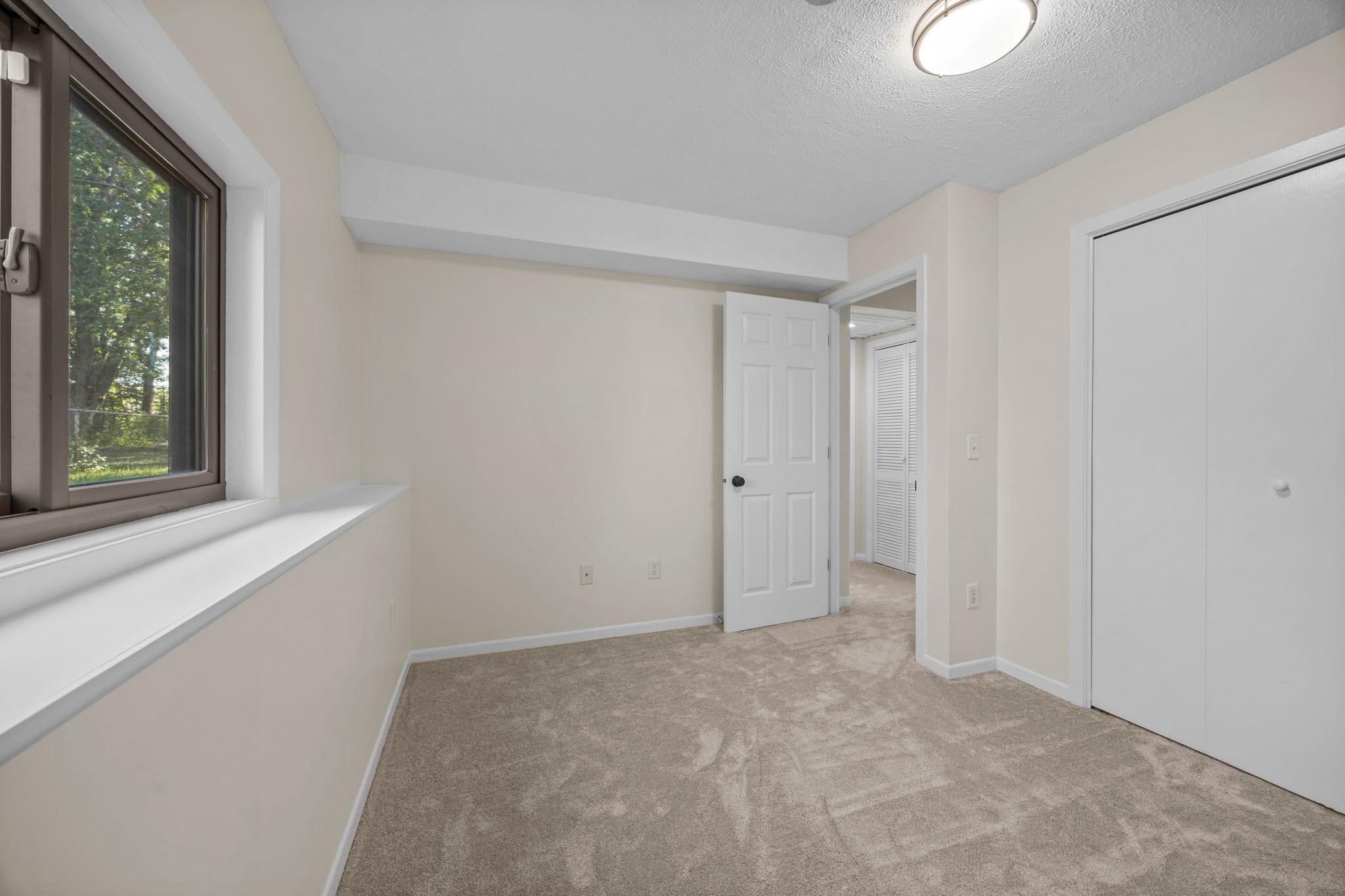 9807 Heath Avenue S Property Photo 18