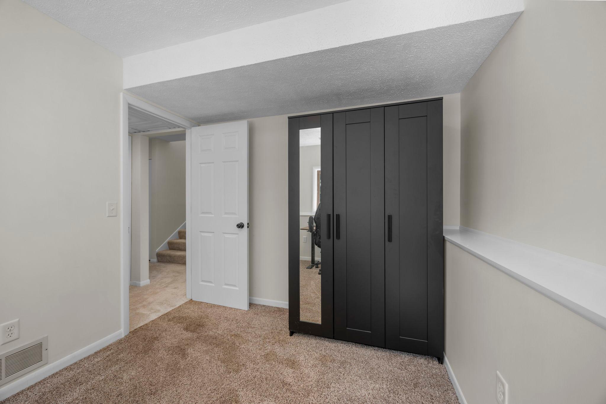 9807 Heath Avenue S Property Photo 20