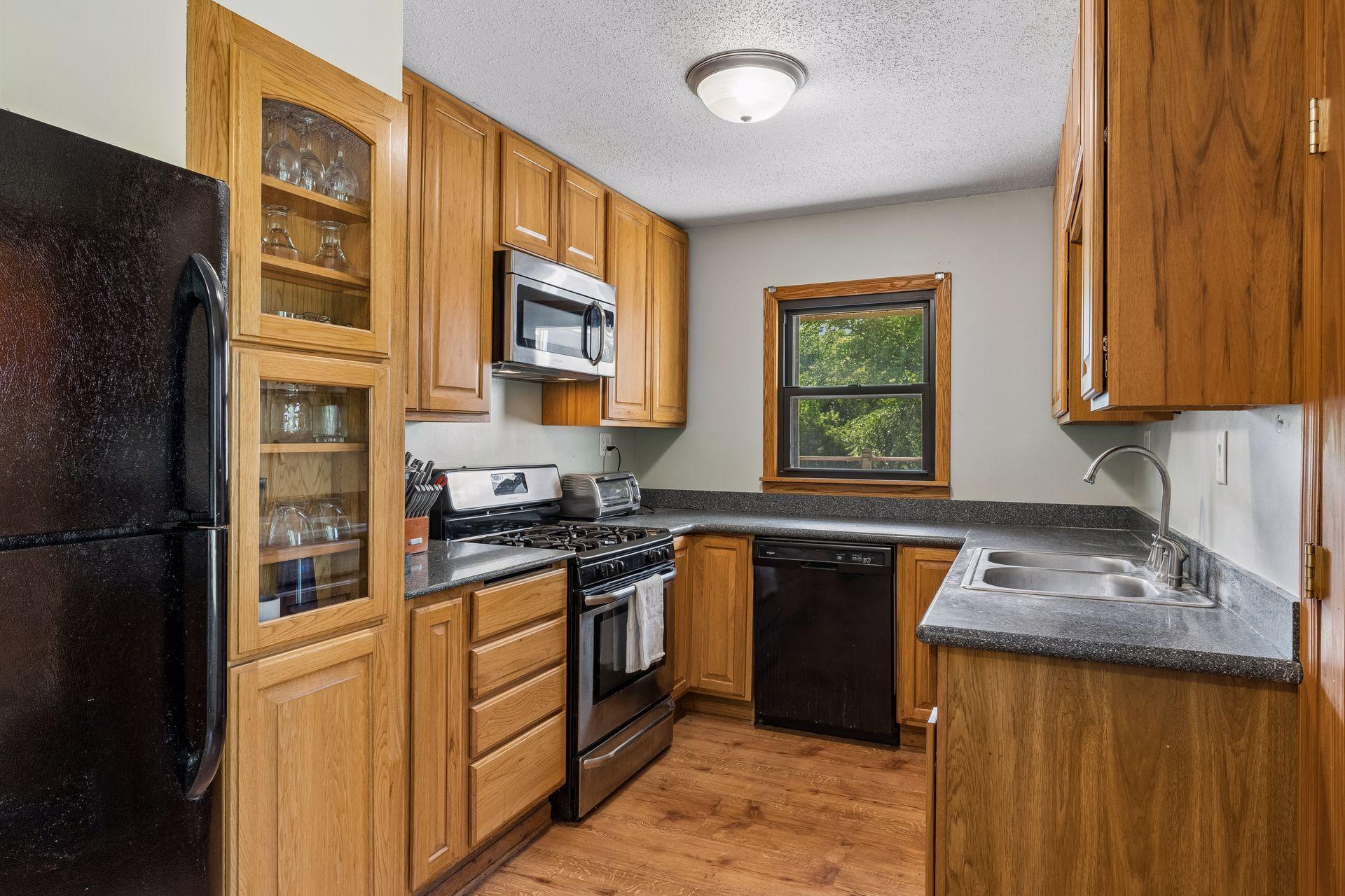 1900 Dundas Boulevard Property Photo 14