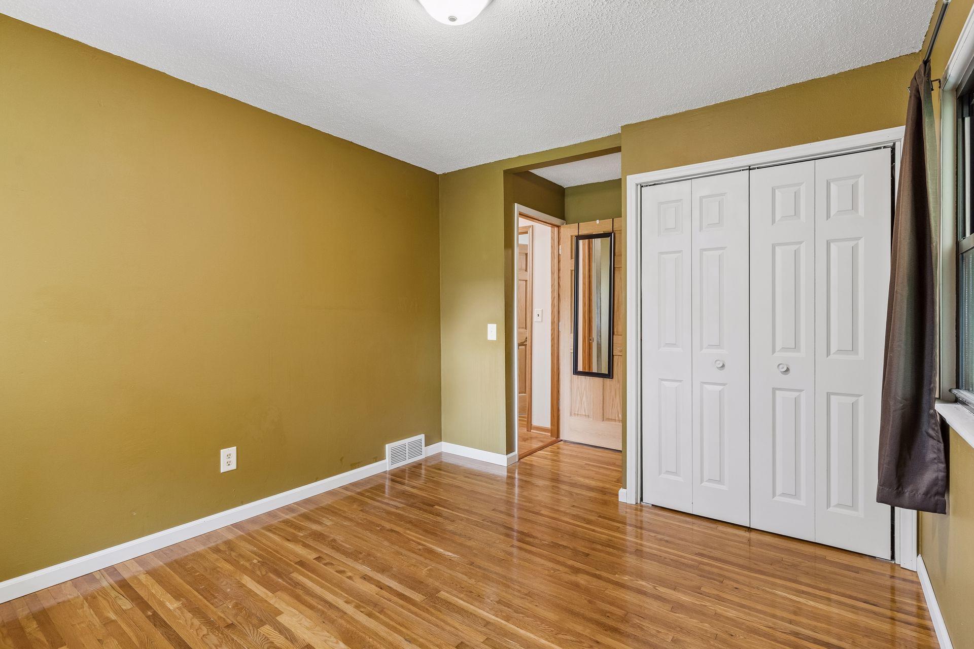 1900 Dundas Boulevard Property Photo 26