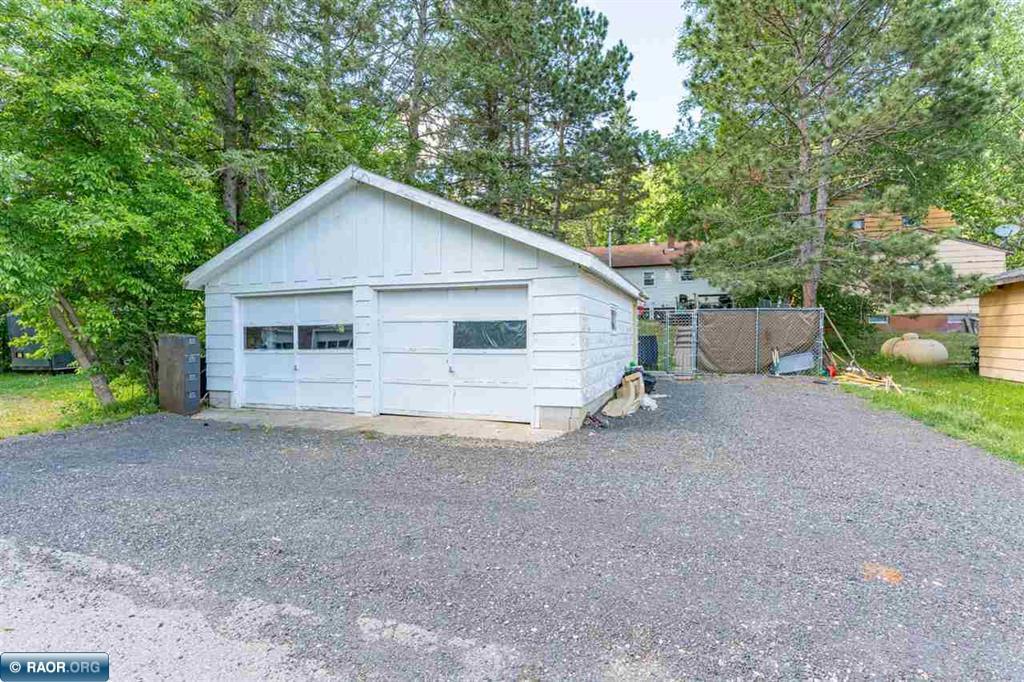 206 3rd Street N Property Photo 22