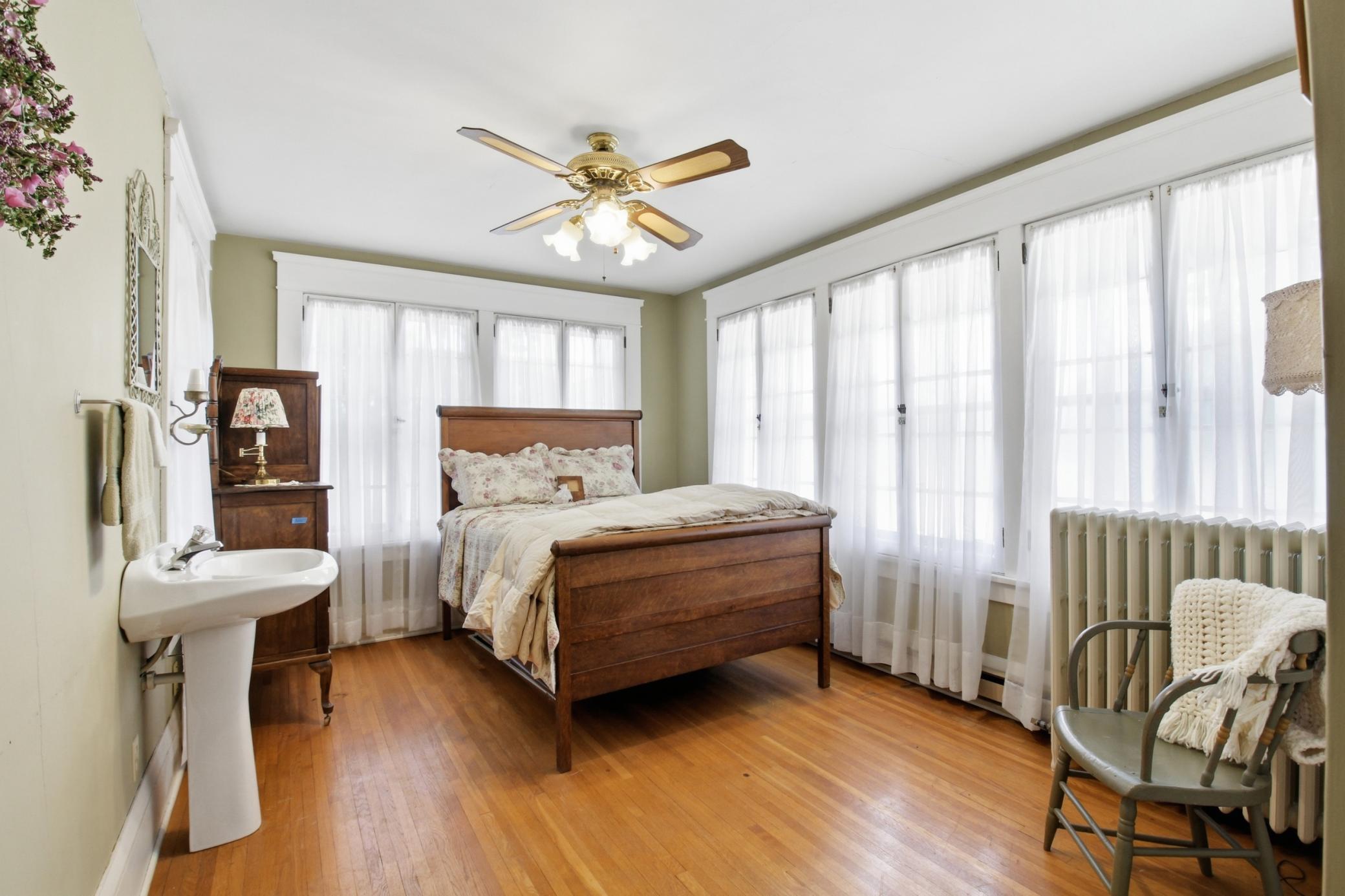 611 N Marshall Avenue Property Photo 19