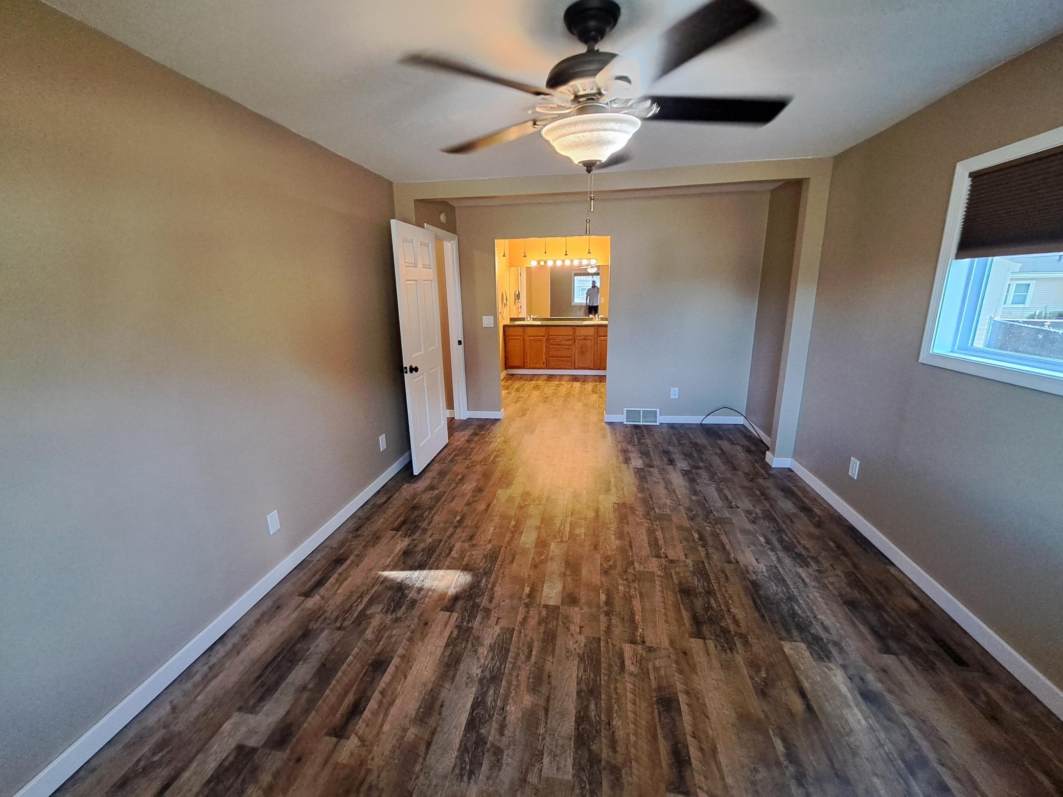 705 Glenview Drive Property Photo 13